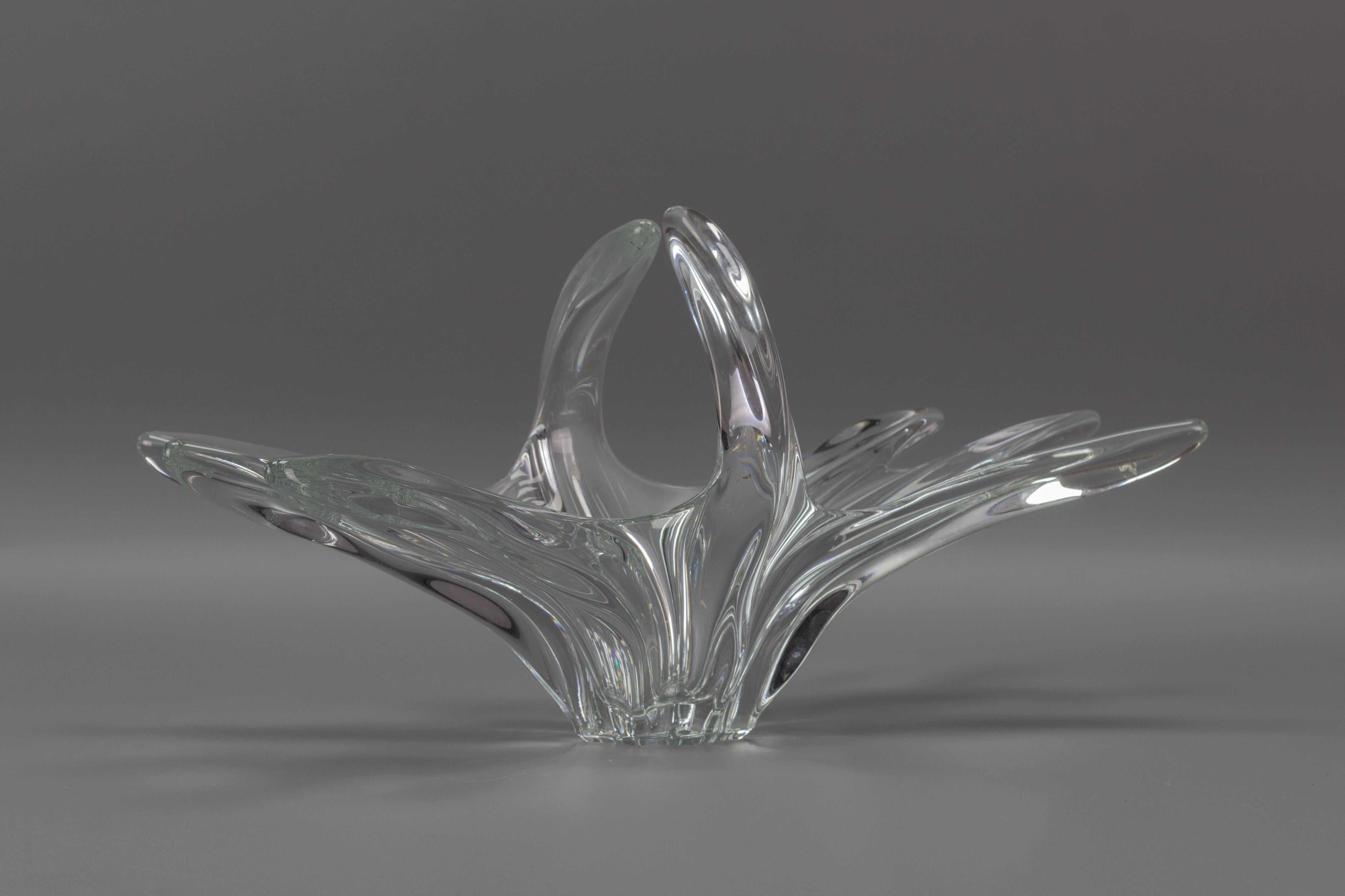 French Crystal Glass Fruit Bowl or Centerpiece by Art Vannes France, 1960s For Sale 11