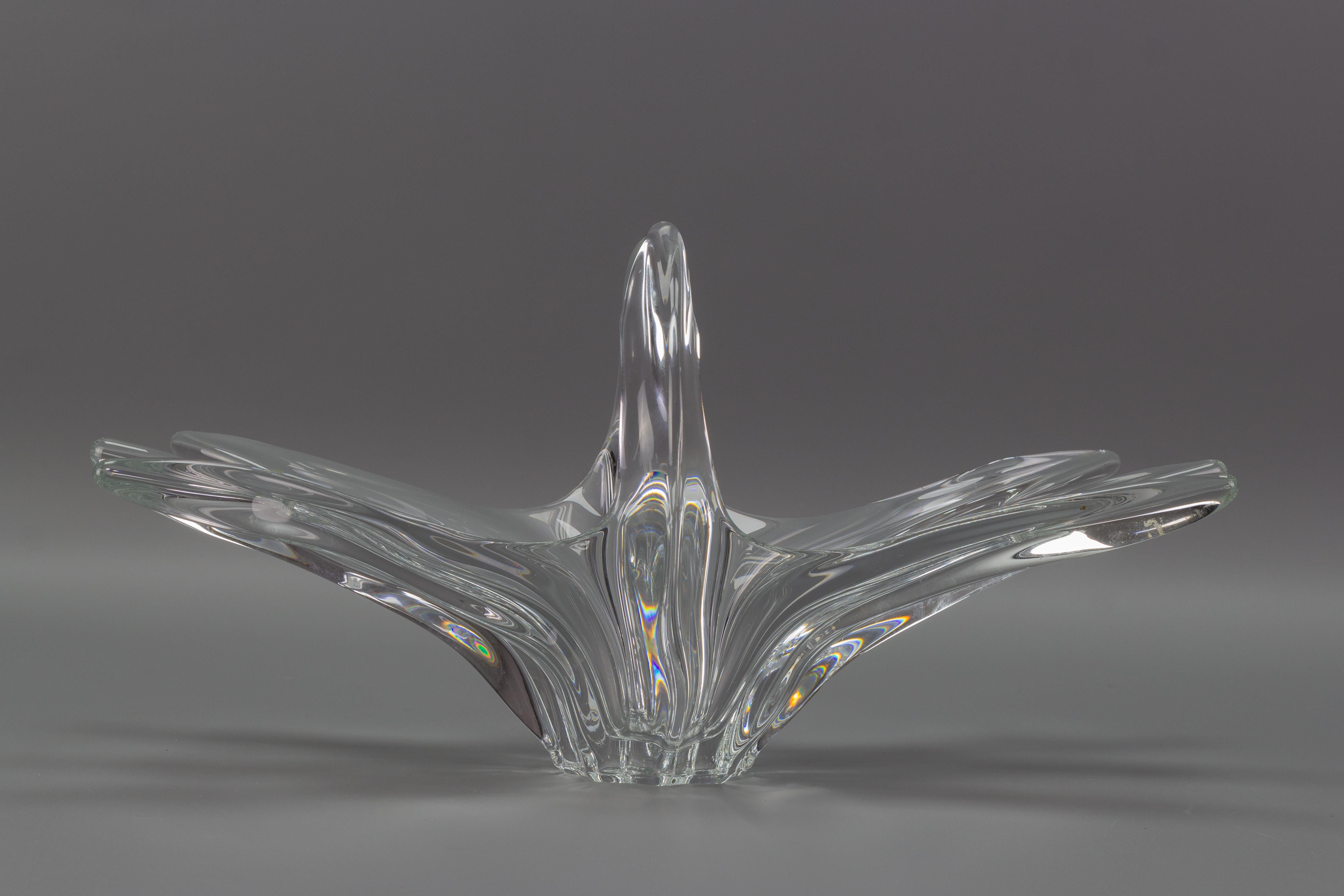 Mid-20th Century French Crystal Glass Fruit Bowl or Centerpiece by Art Vannes France, 1960s For Sale