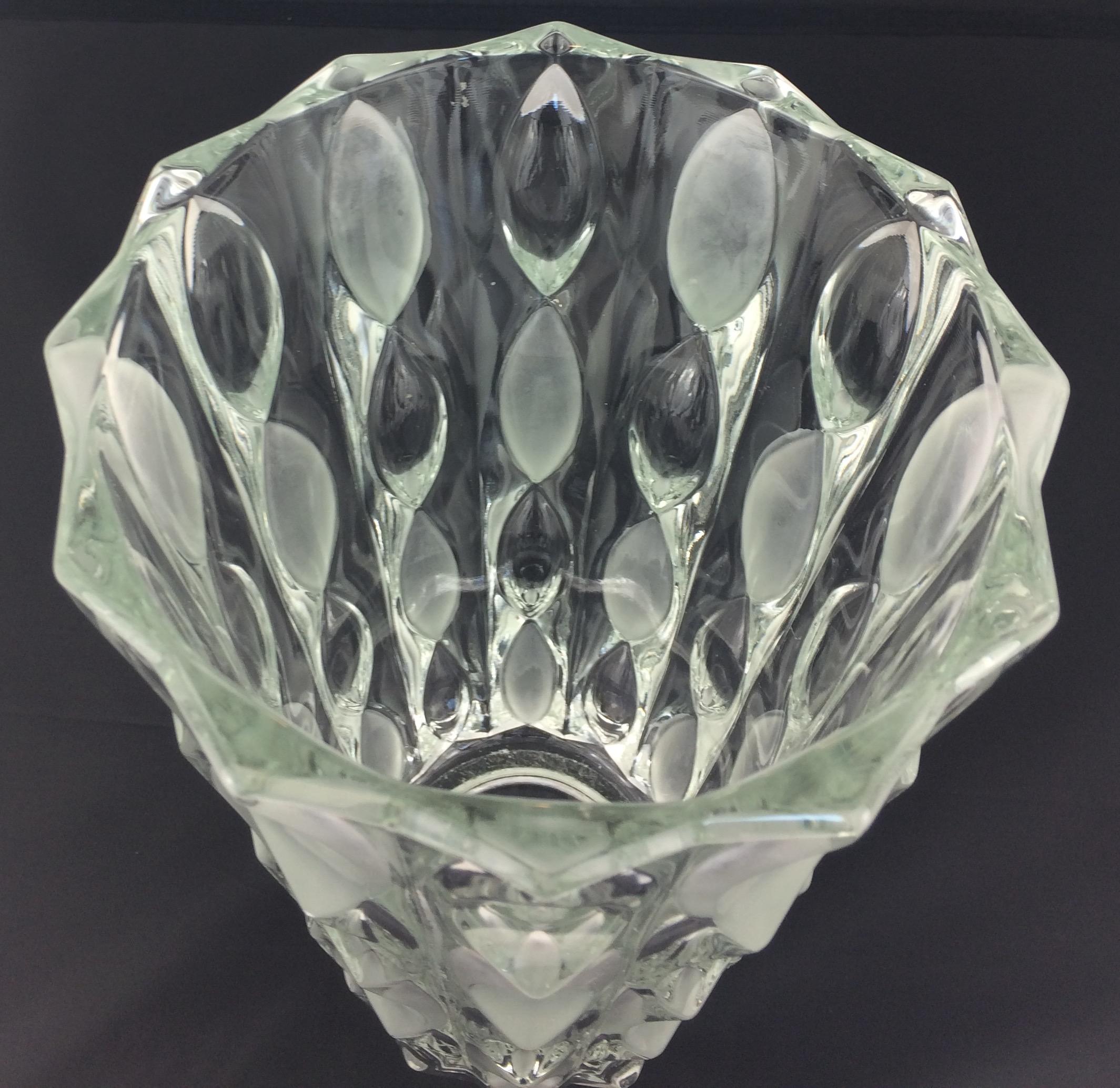 crystal vase modern