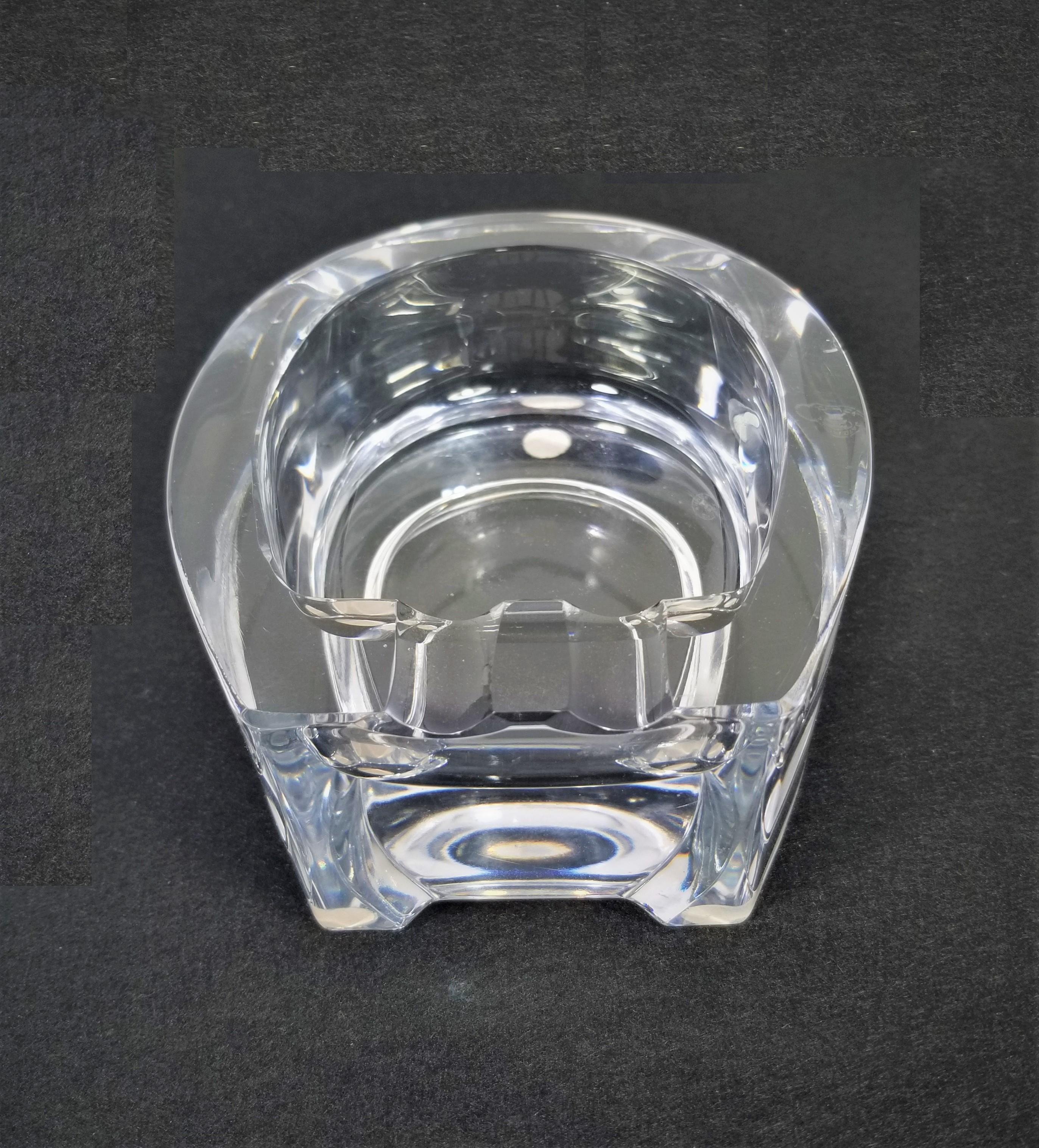 French Crystal Horseshoe Shaped Ashtray Made in France For Sale 13