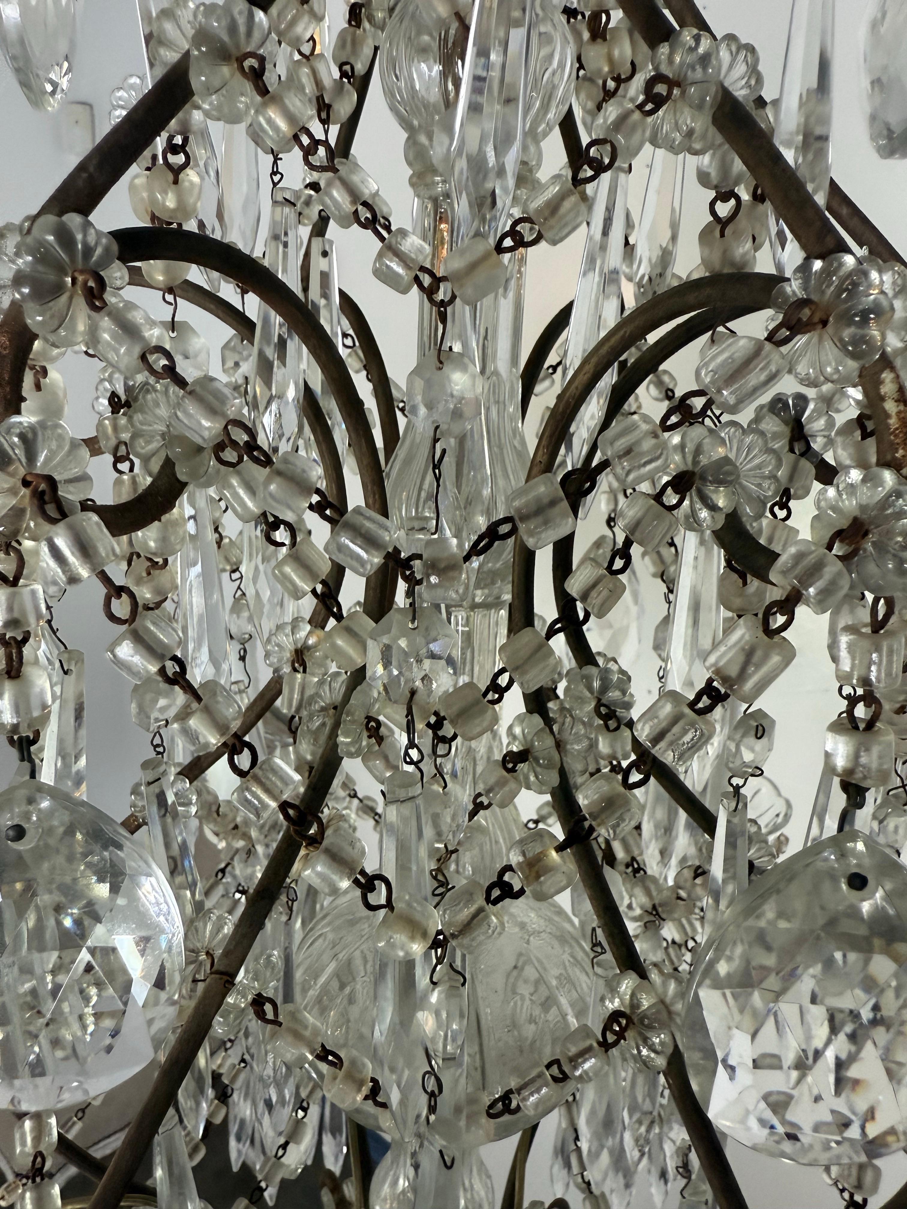 Lampadario di cristallo francese con perline a forma di maccheroni A.I.C. 1930 in vendita 5