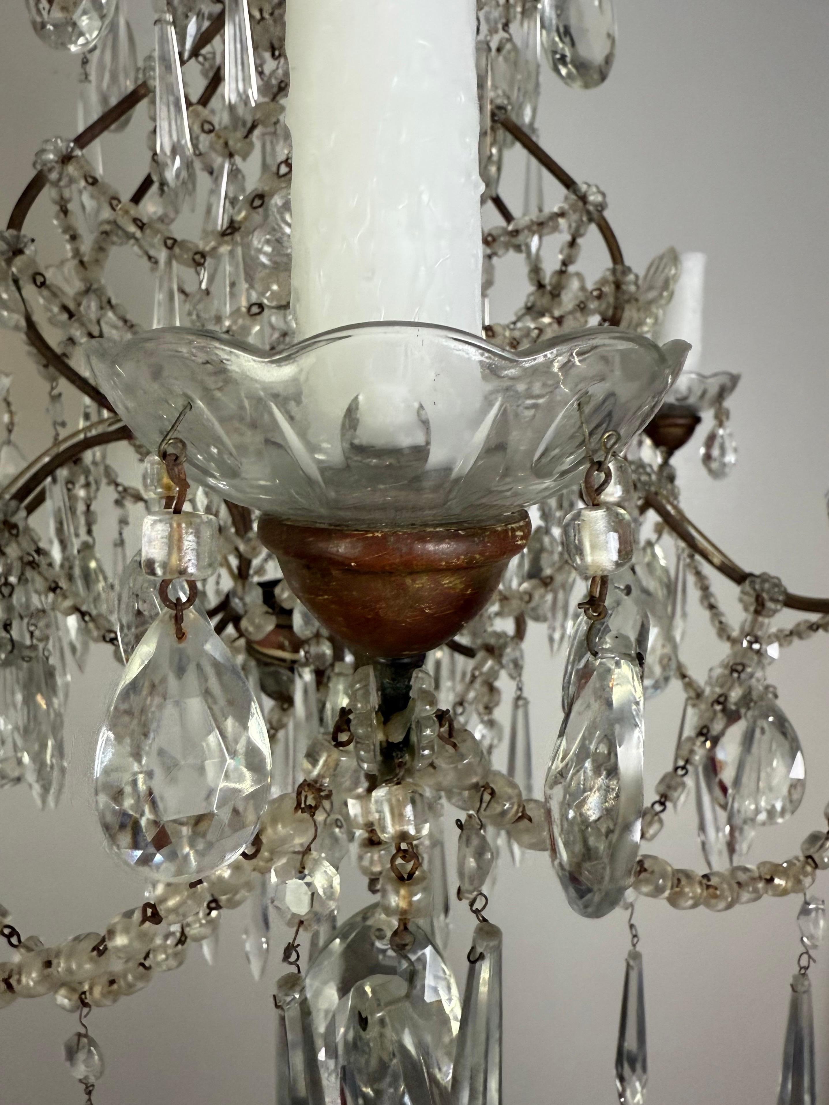 Lampadario di cristallo francese con perline a forma di maccheroni A.I.C. 1930 in vendita 1