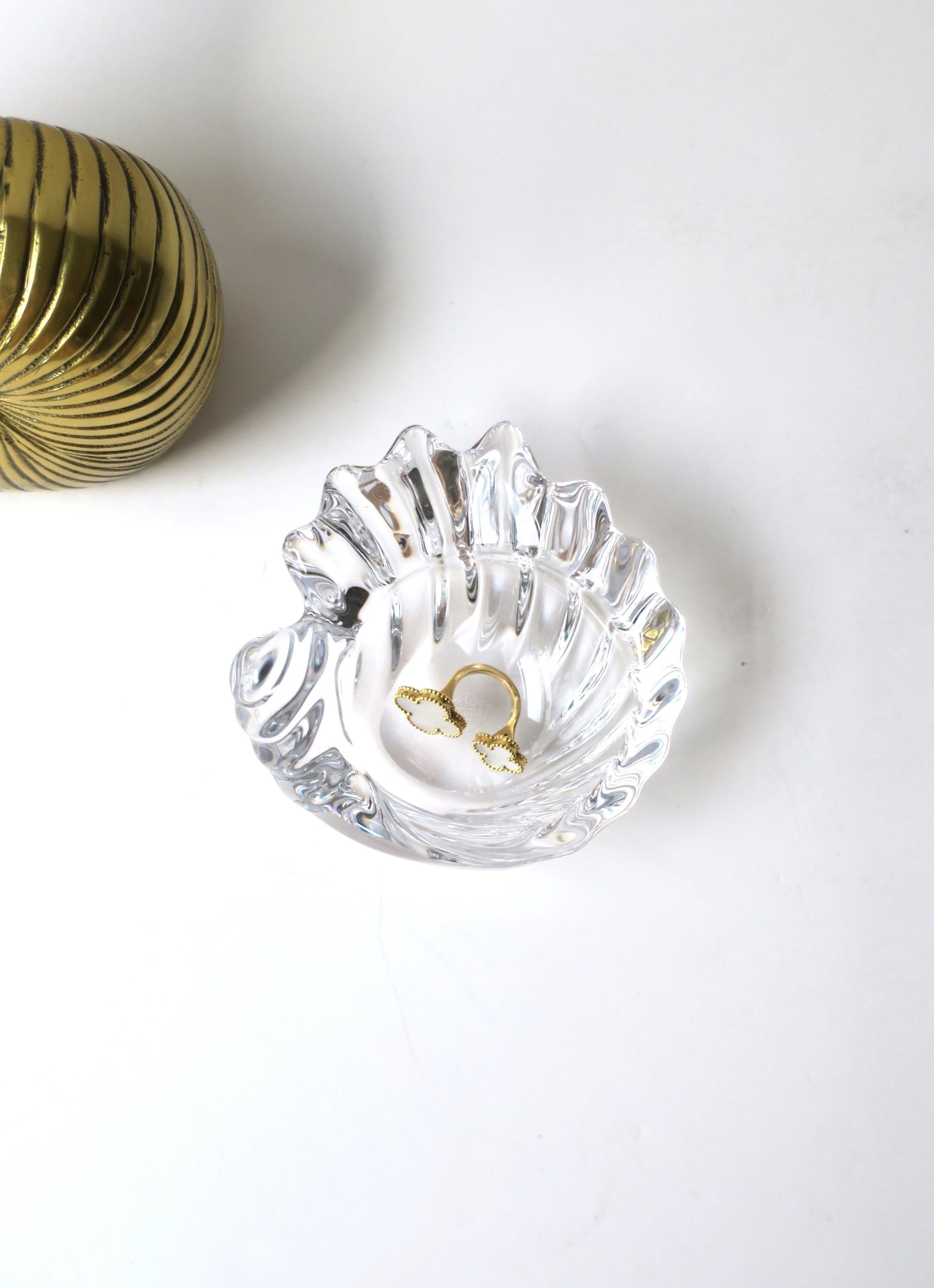 French Crystal Seashell Bowl Jewelry Catchall  For Sale 1