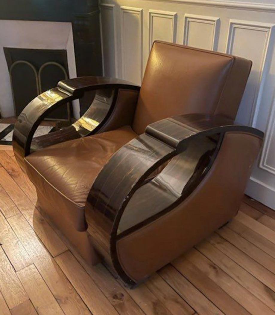 Mid-20th Century French Cubic Art Déco Armchair - Clubchair Macassar Wood Veneer - Leather 1930s