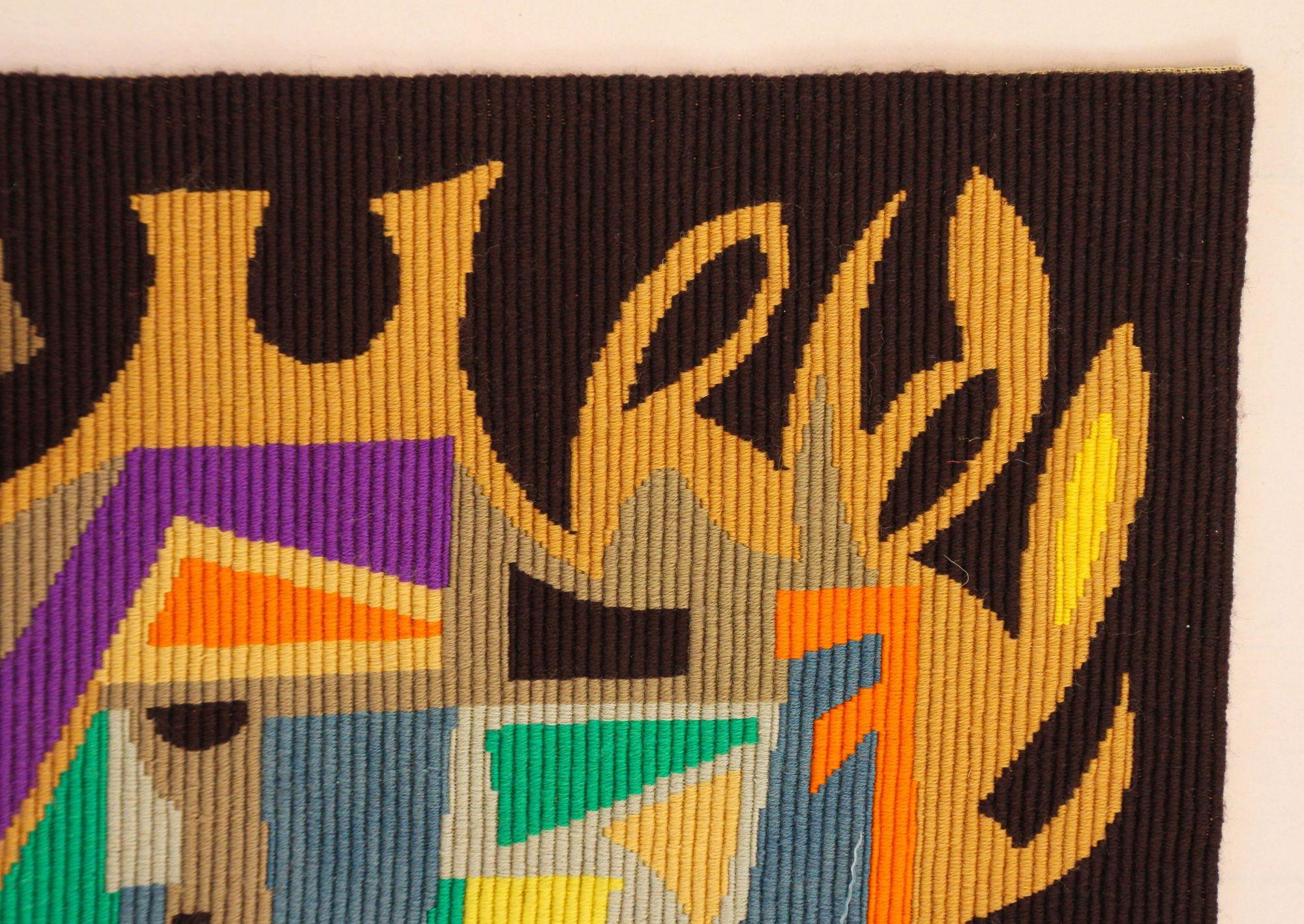 Französischer kubistischer Kunstteppich mit dem Titel „ Musique Tropicale“ von St Epin Paris, Frankreich (Textil) im Angebot