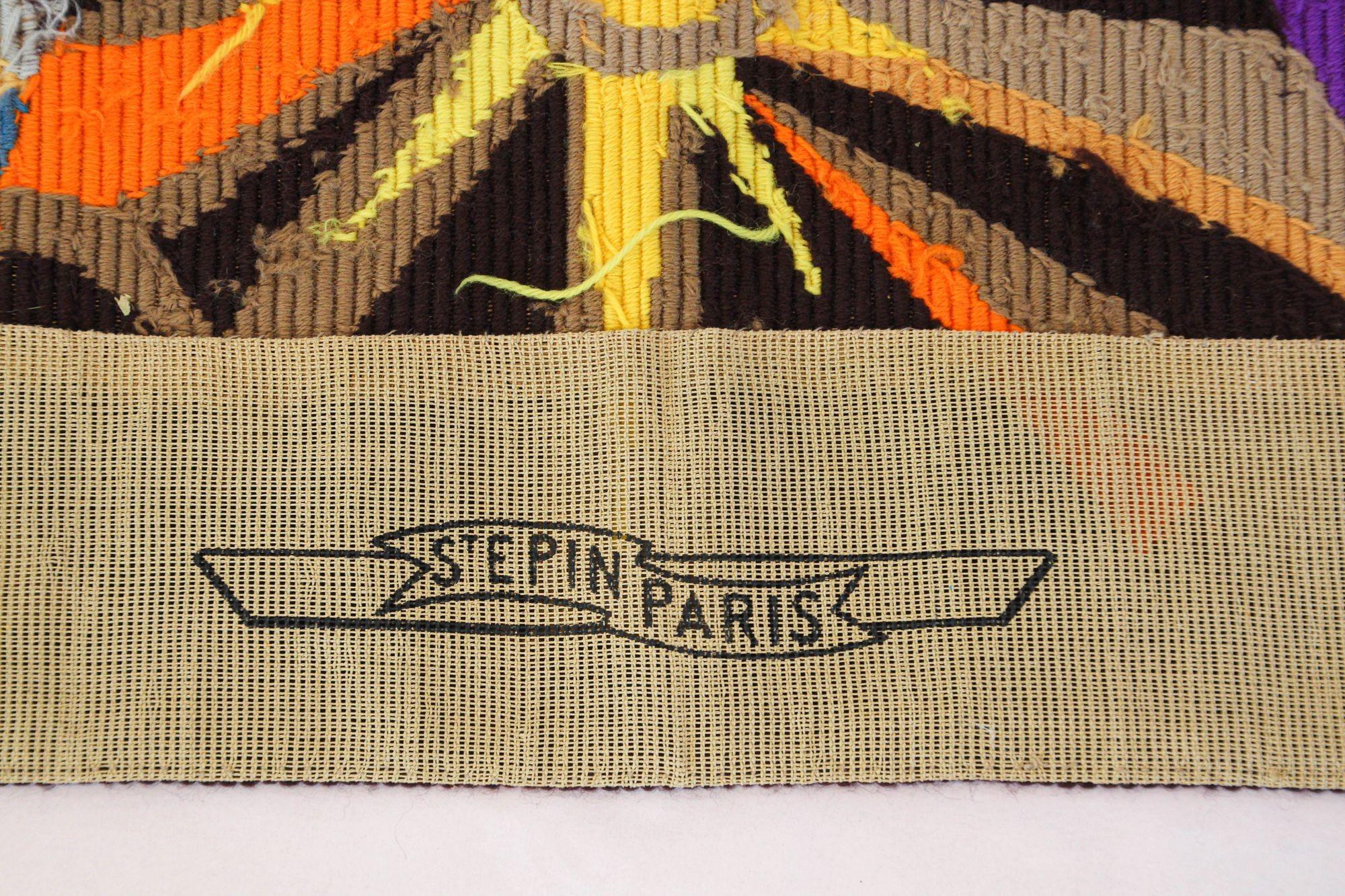 Französischer kubistischer Kunstteppich mit dem Titel „ Musique Tropicale“ von St Epin Paris, Frankreich im Angebot 1
