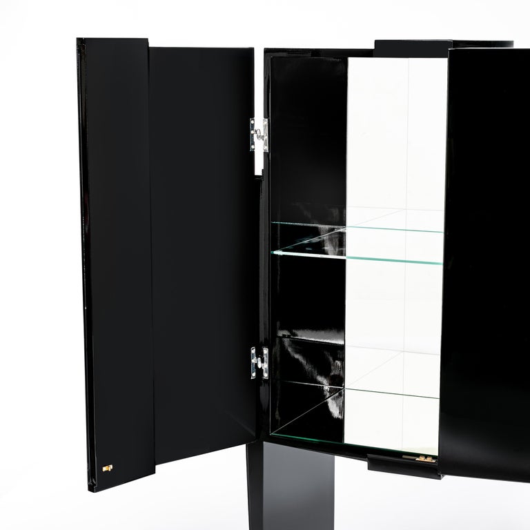 French Cubistic Art Deco Bar Cabinet Black High-Gloss Finish from the 1930s For Sale 5