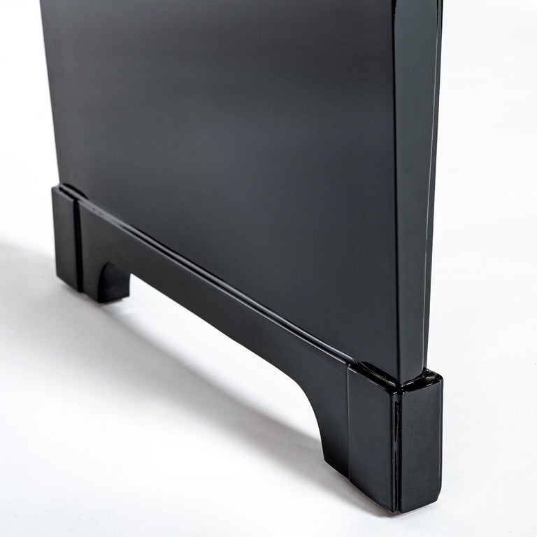 French Cubistic Art Deco Bar Cabinet Black High-Gloss Finish from the 1930s For Sale 2