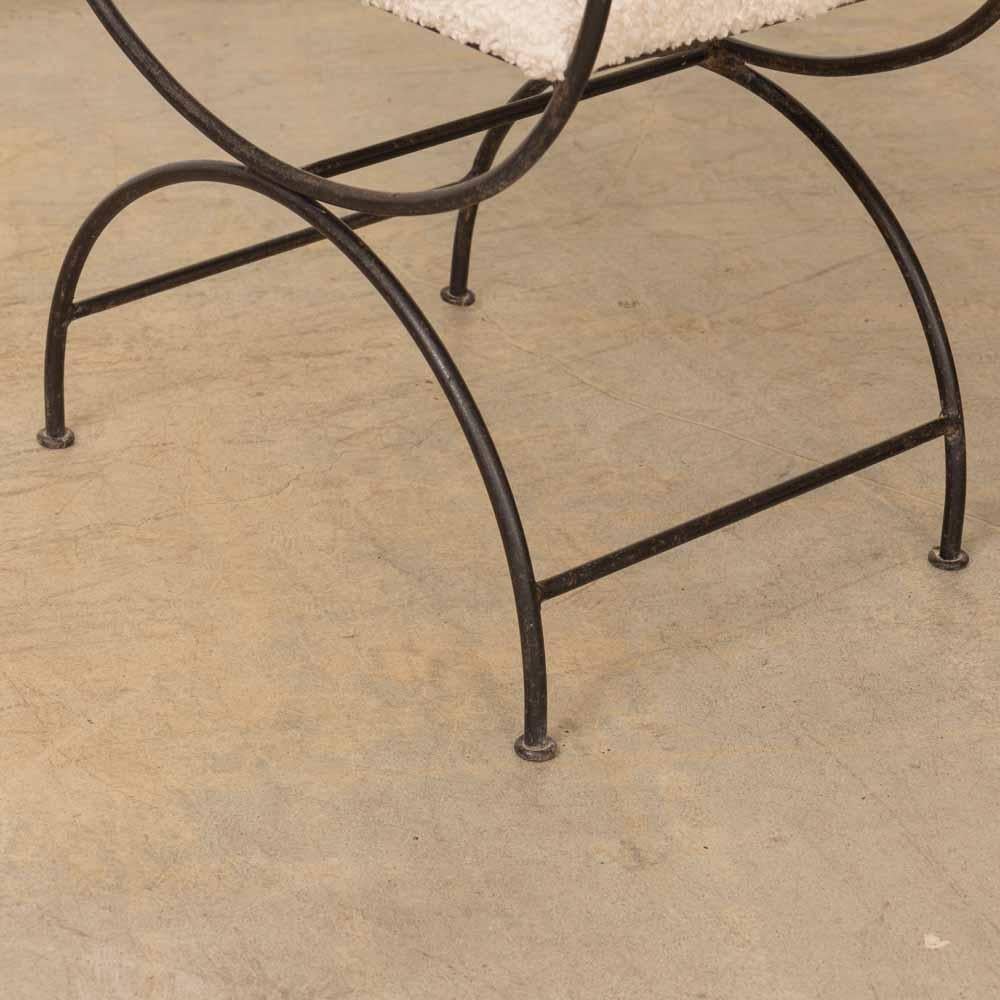 Französischer Curule-Eisenhocker im Angebot 7