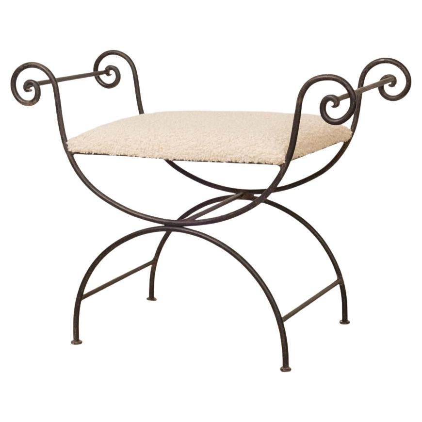 Tabouret en fer Curule français