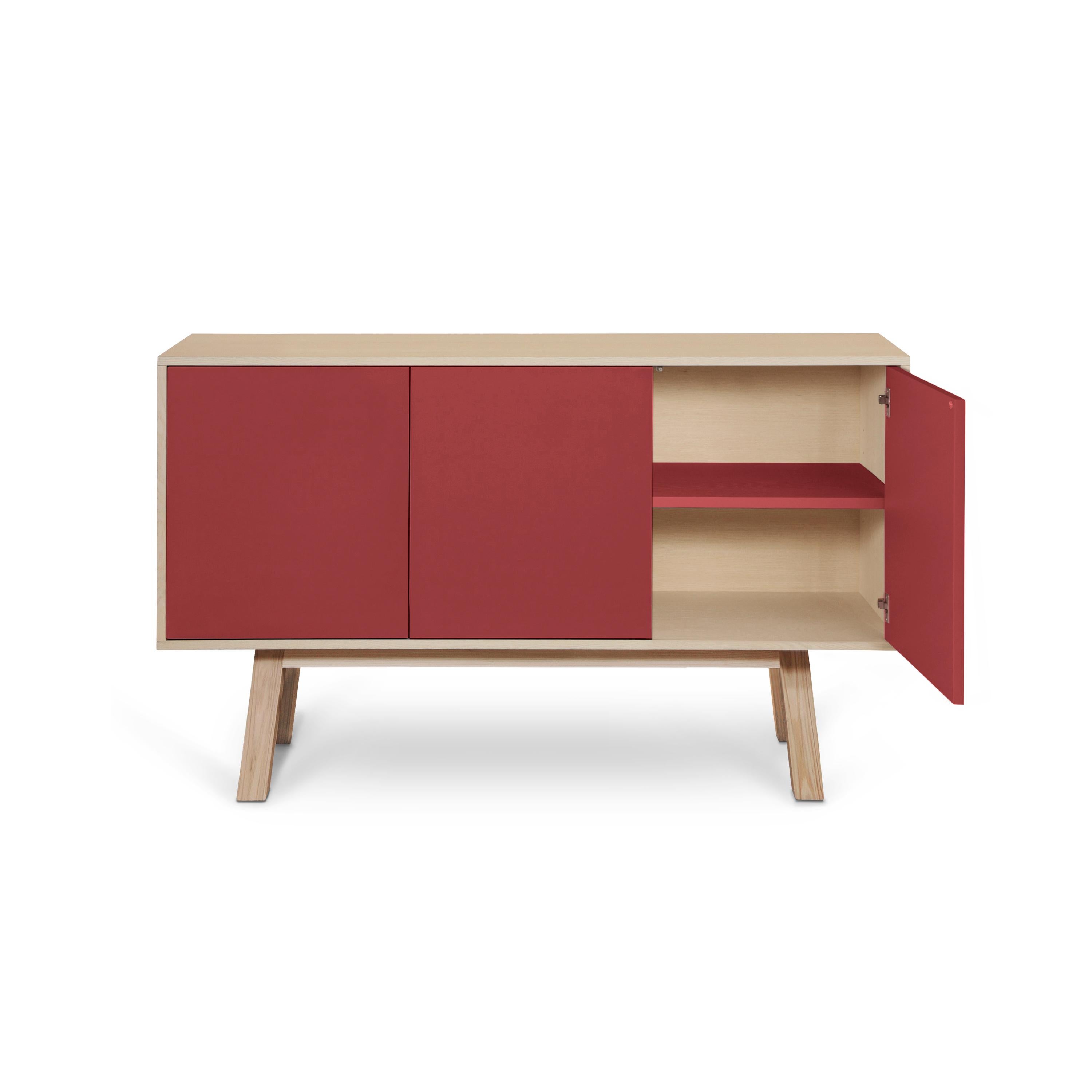 Aparador francés personalizable rojo de 3 puertas, del diseñador Eric Gizard Paris en Nuevo estado para la venta en Landivy, FR