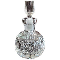 Flacon de parfum en cristal taillé de style Baccarat