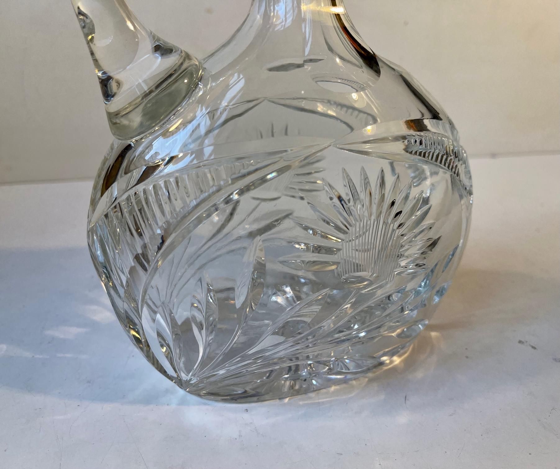 French Cut Crystal Decanter from Cristal De Lorraine, 1950s In Good Condition In Esbjerg, DK