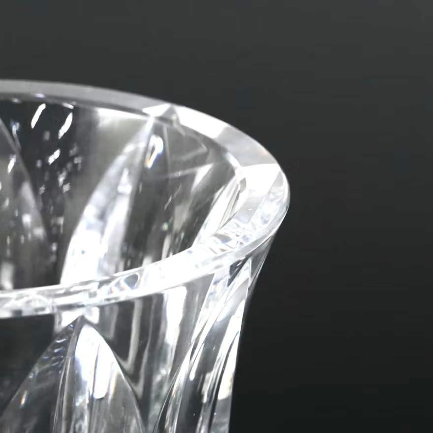 French Cut Crystal Vase by Saint-Louis, Late 20th Century For Sale 3