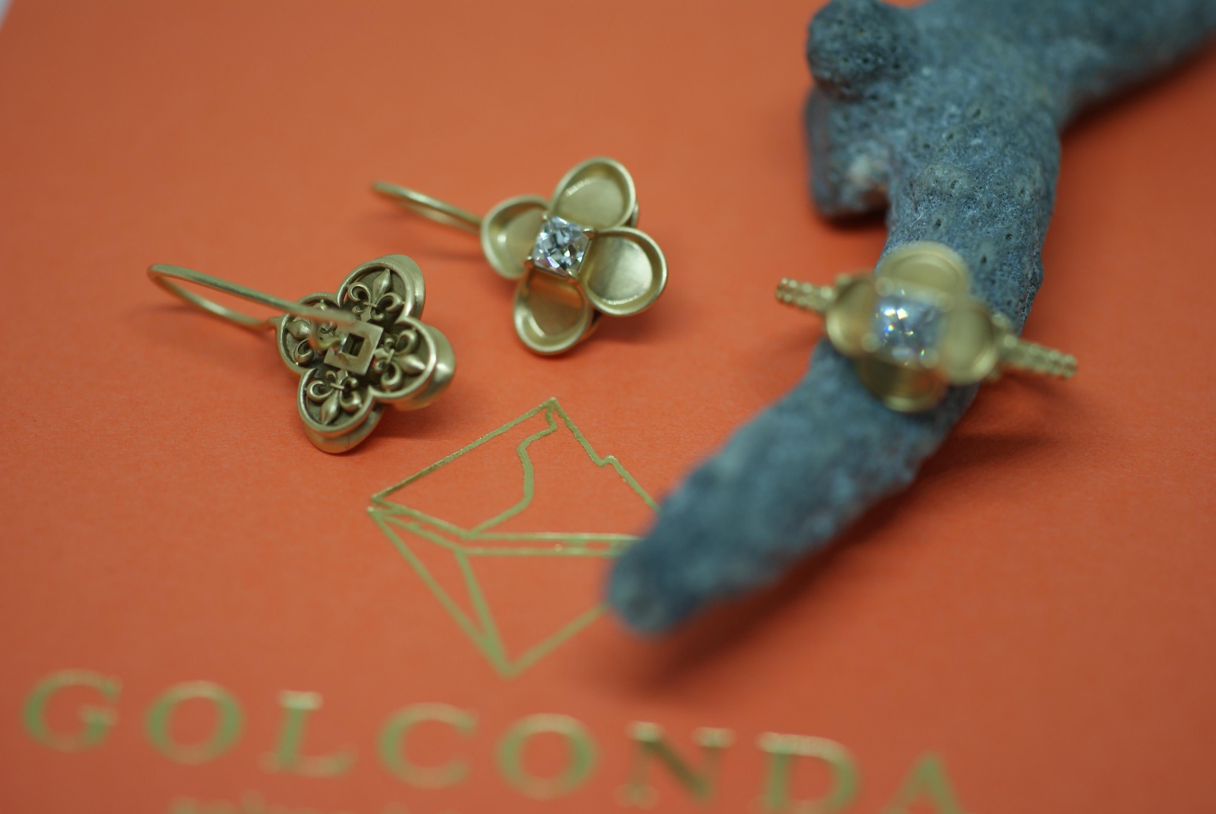 French Cut French-Cut Diamond and 18 Karat Gold Renaissance Revival 'Fleur de Lys' Earrings For Sale
