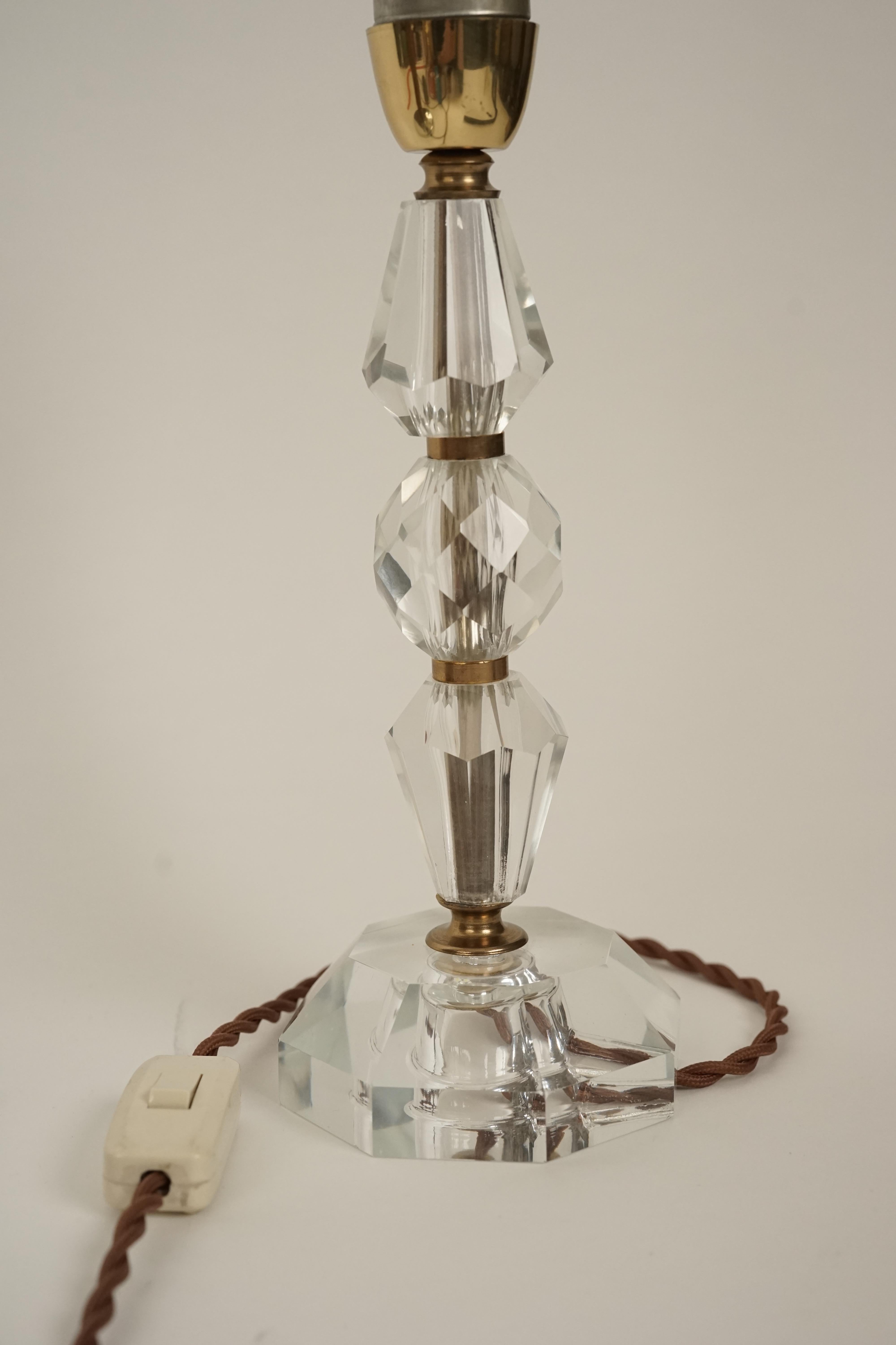 French Cut Glass Table Lamp from the 1920's For Sale 1