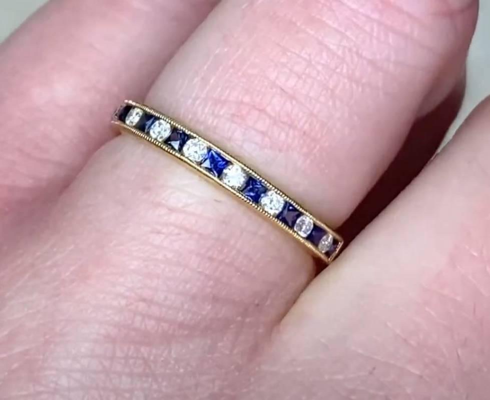 French Cut Sapphire & Round Brilliant Cut Diamond Band Ring, 18k Yellow Gold For Sale 1