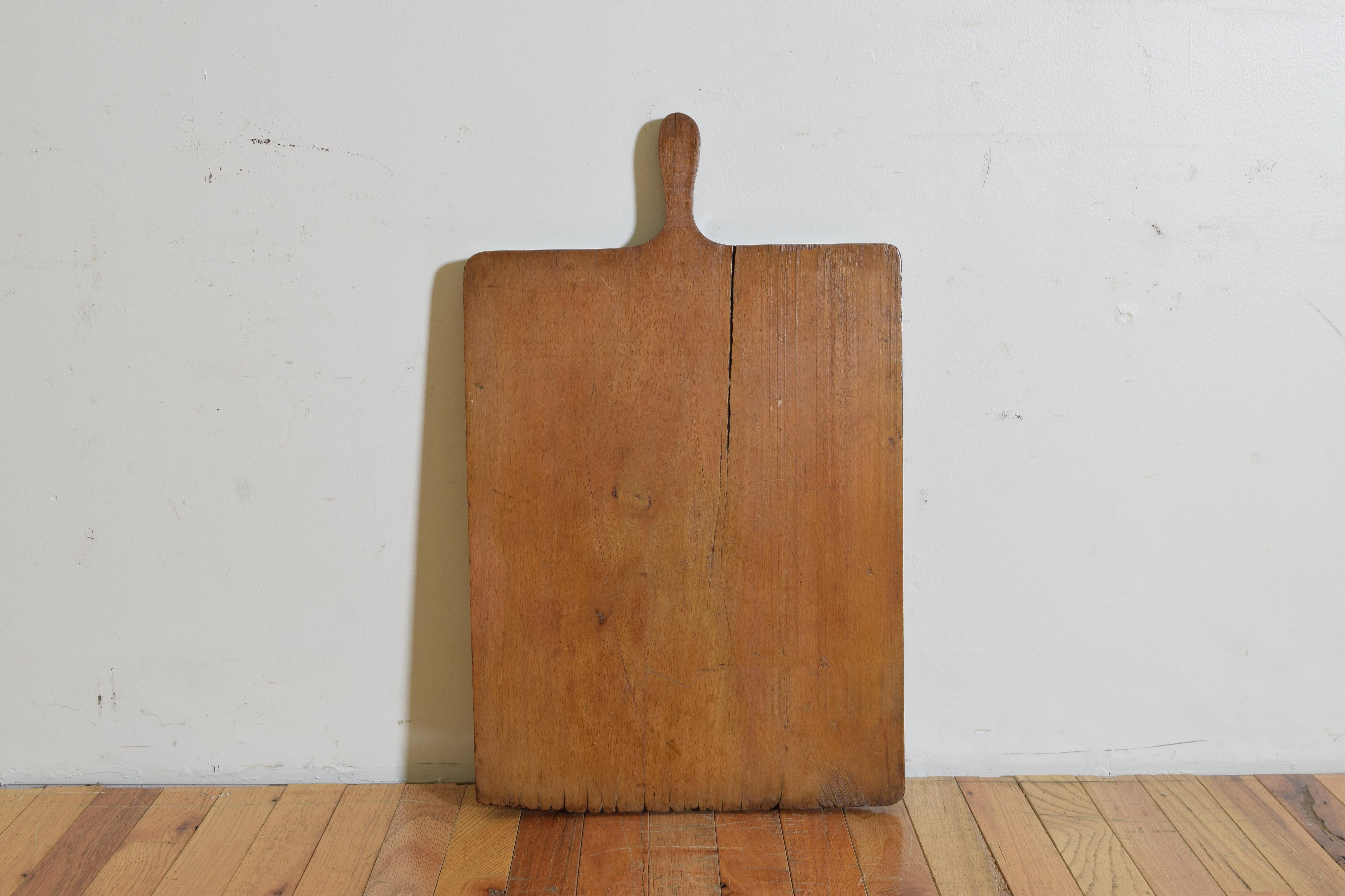 French Cutting Board in Pinewood, Early 20th Century 3