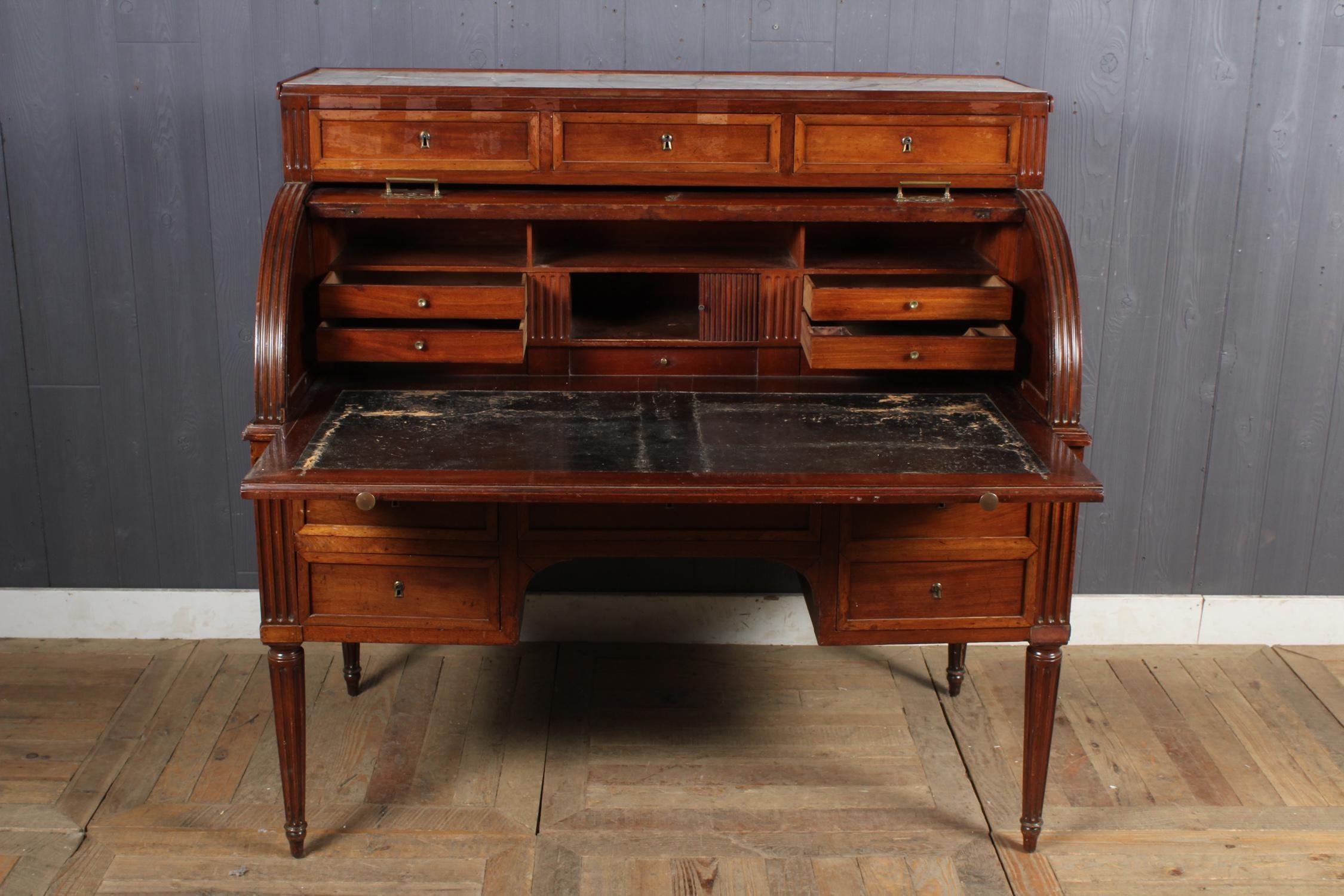 French Cylinder Desk, 19th Century In Good Condition In Doylestown, PA
