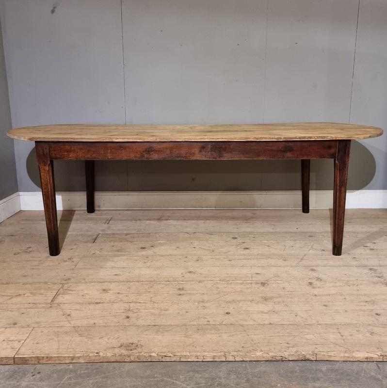 Pine French D-Ended Farm Table