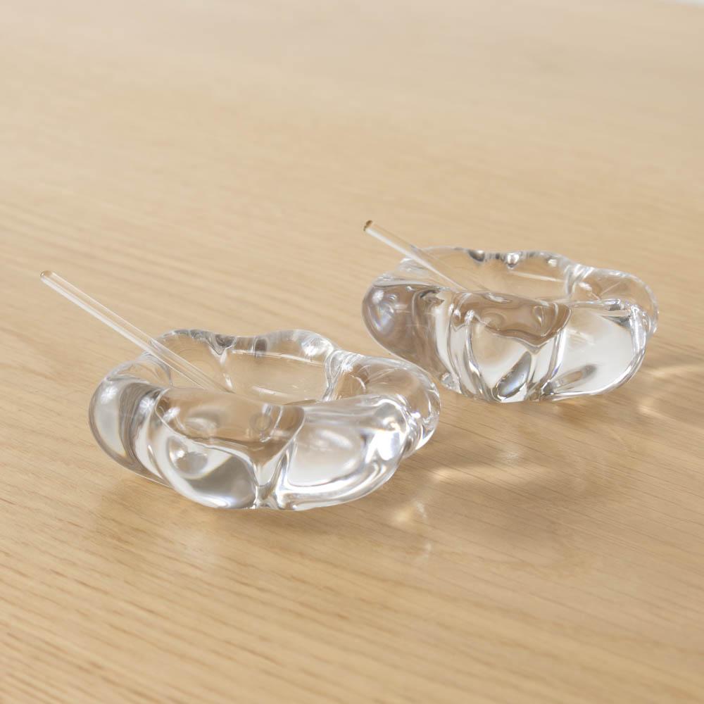 Salière en cristal de Daum avec cuillères en coquillage, signée en vente 2