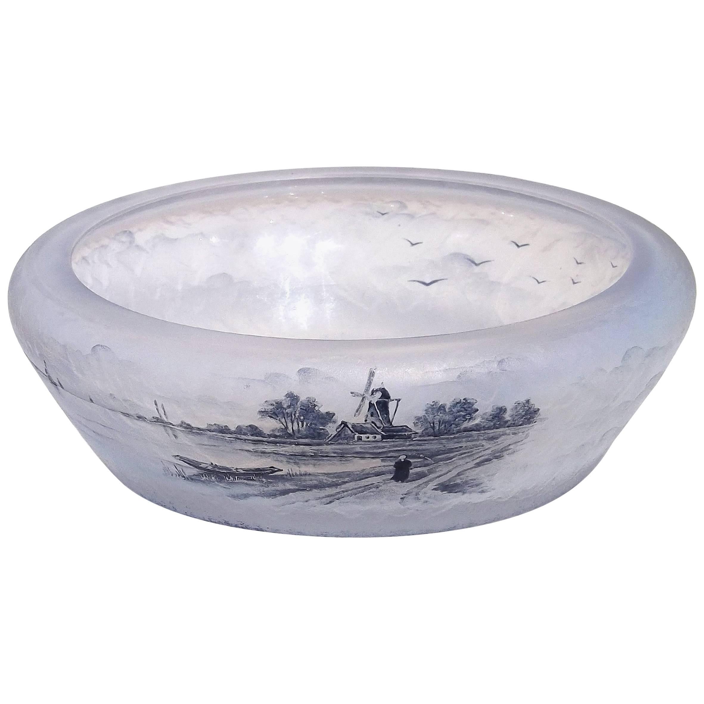 French Daum, Nancy Frosted Glass Bowl with Etched and Grisaille Decoration