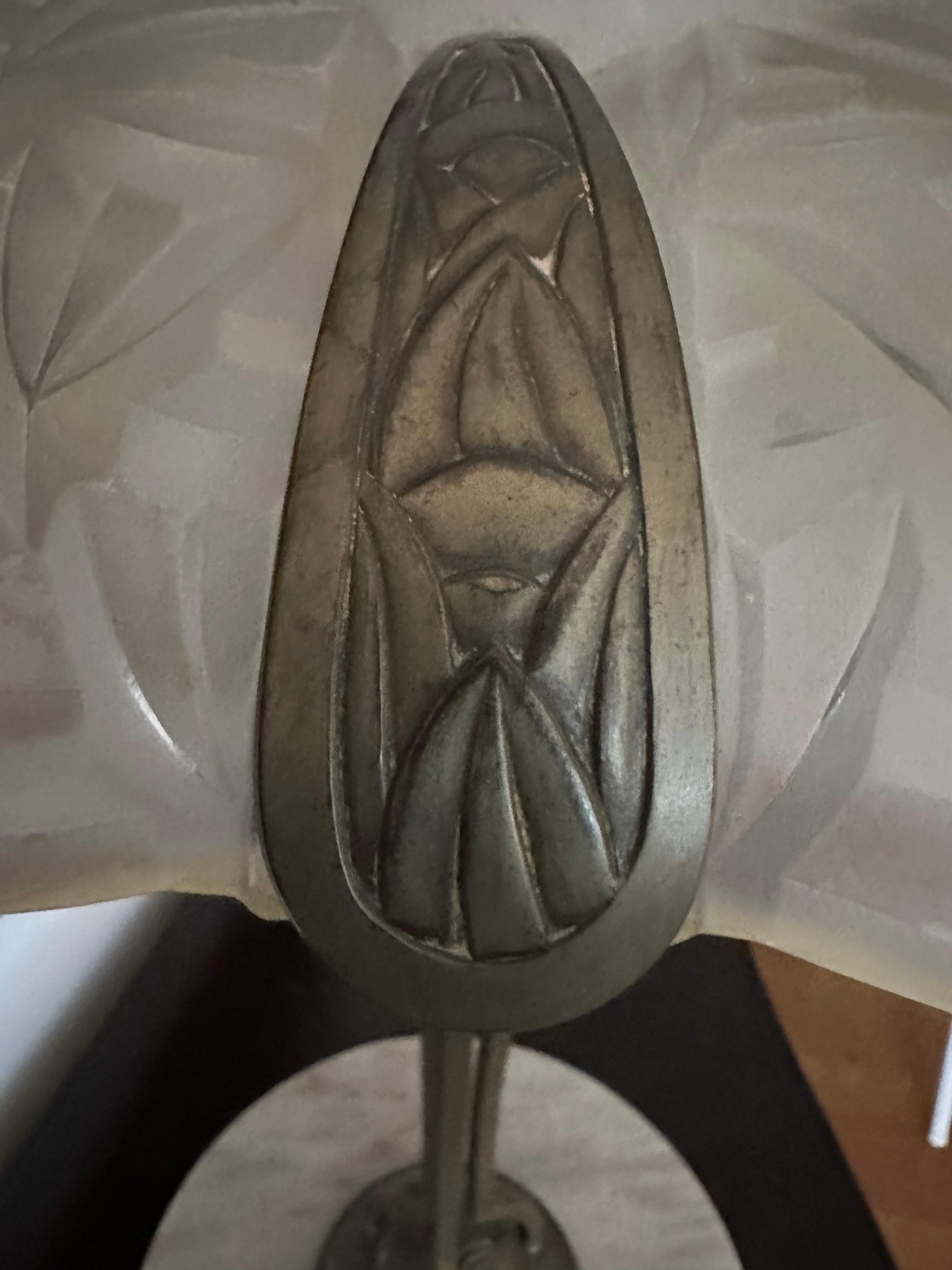 Verre Lampe de table française David Gueron Degue (1892-1950), Circa 1930 en vente