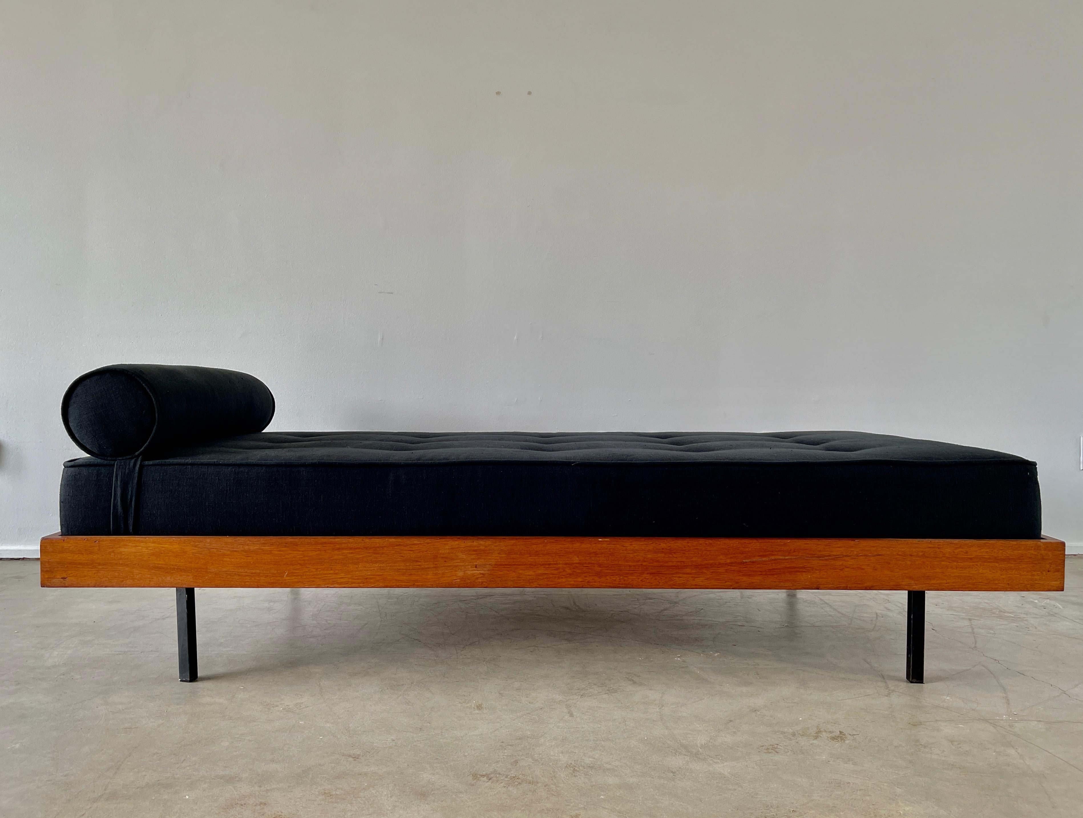 French Daybed, 1950's 3