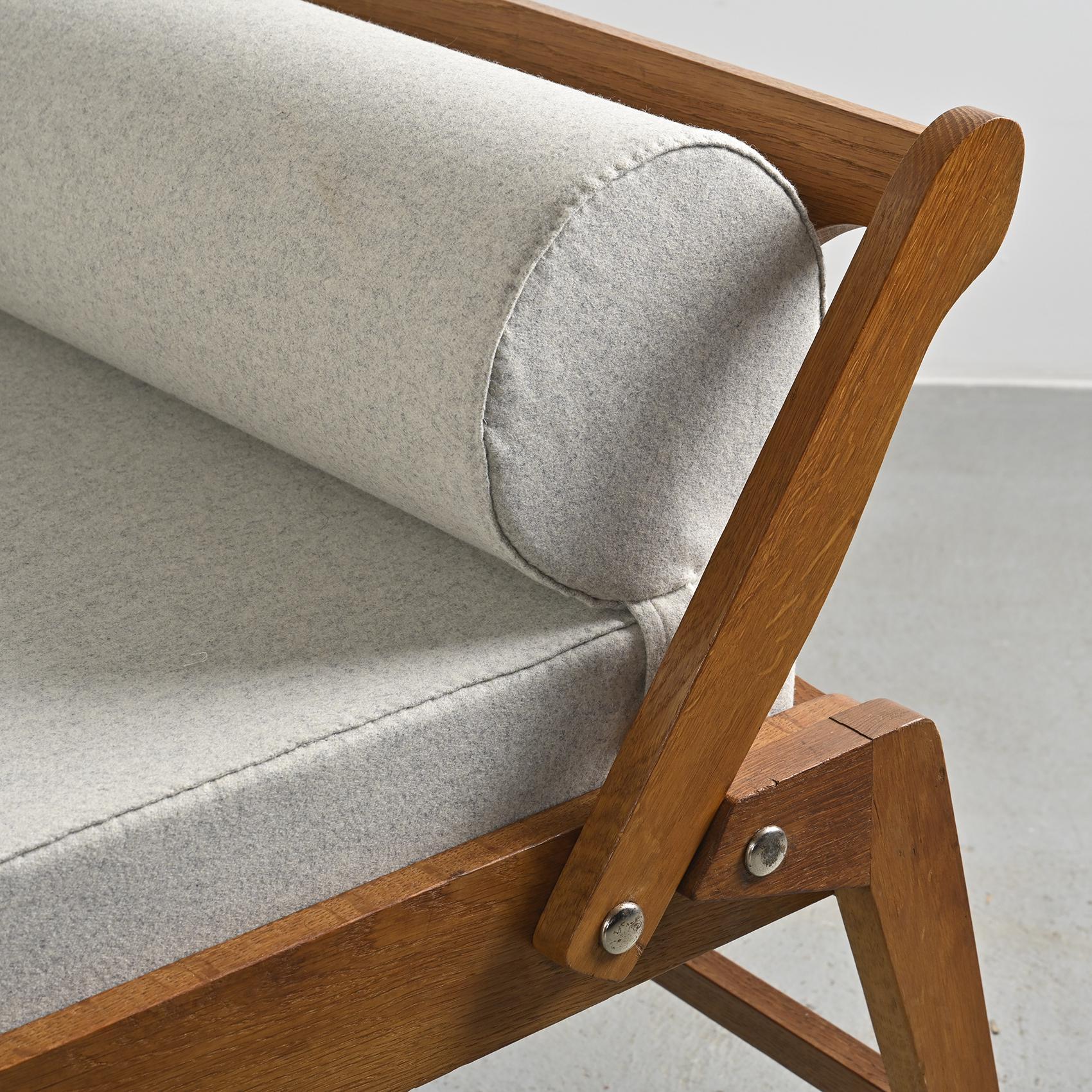 French Daybed by René Jean Caillette for Charron circa 1952 For Sale 7