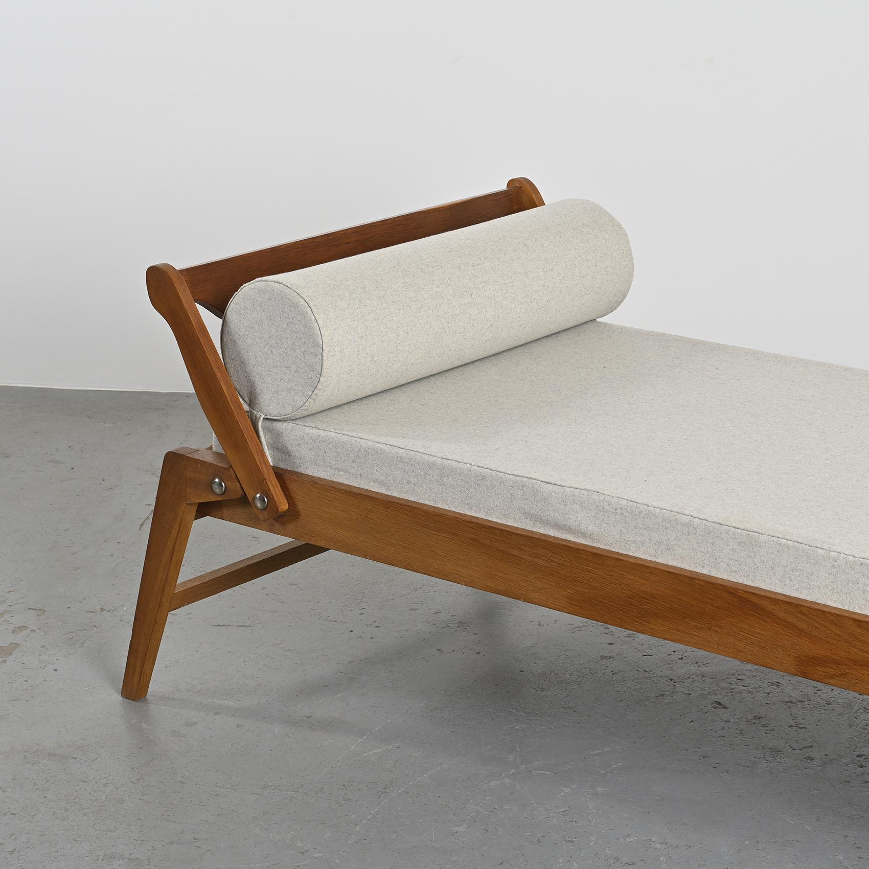 20th Century French Daybed by René Jean Caillette for Charron circa 1952 For Sale