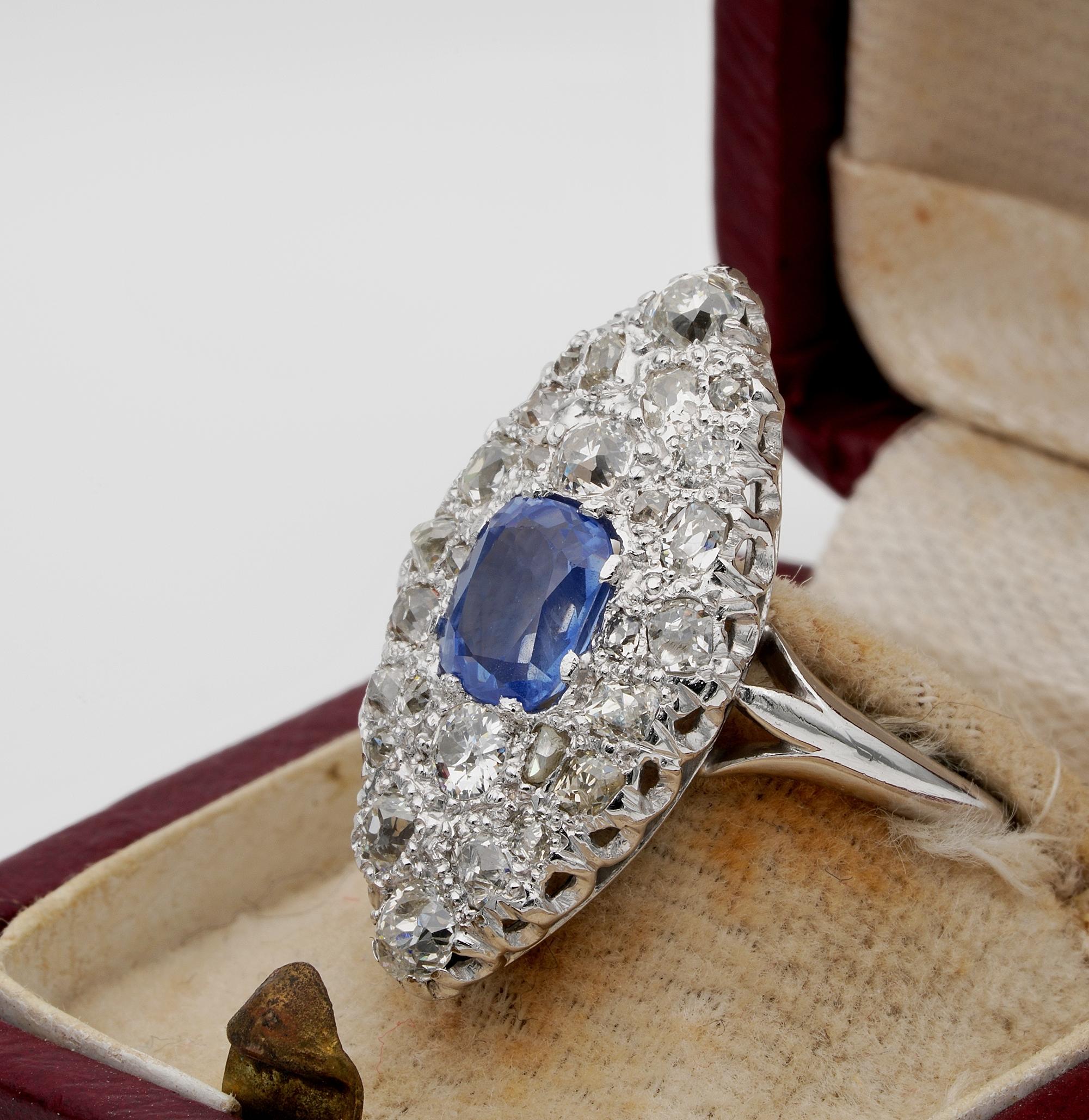 Art Deco French Deco 1.70 Ct Natural No Heat Sapphire 2.20 Carat Old Cut Diamond Platinum For Sale