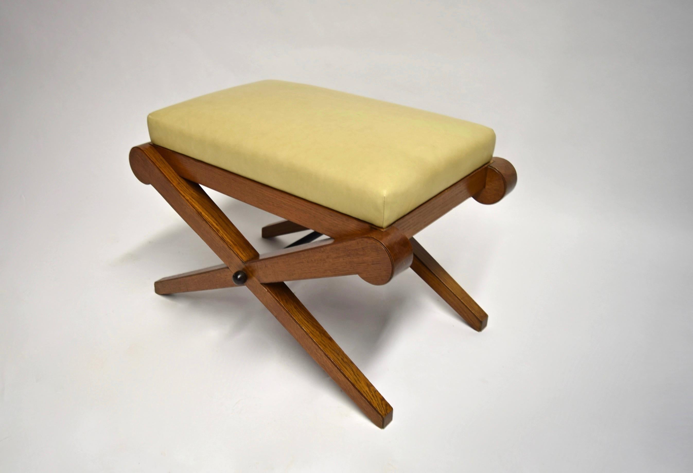 French Deco Bench / Footstool, circa 1930 Made in France In Excellent Condition For Sale In Jersey City, NJ