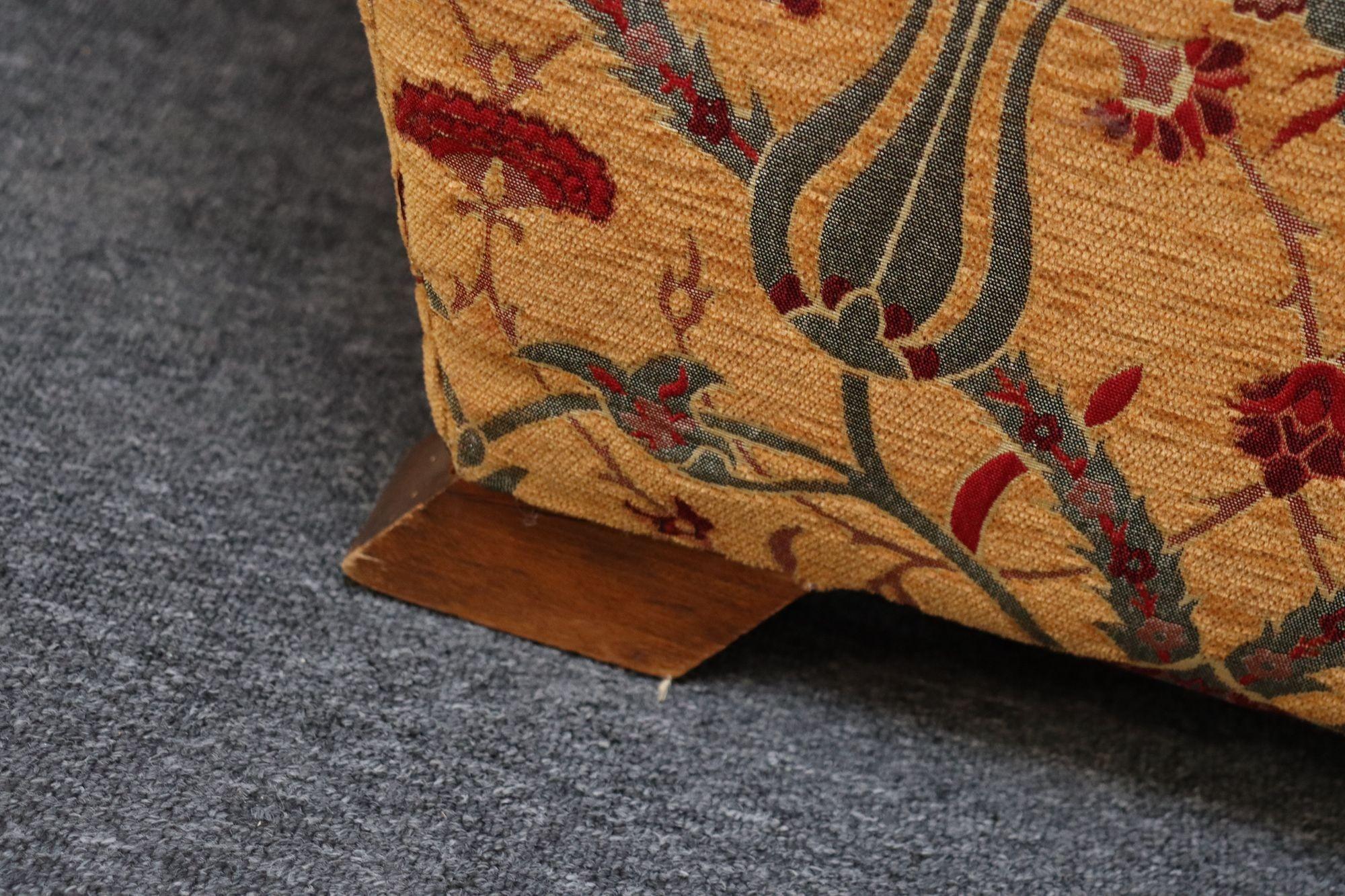 French Deco Club Chair in Leather and Anatolian Turkish Kilim Upholstery For Sale 7