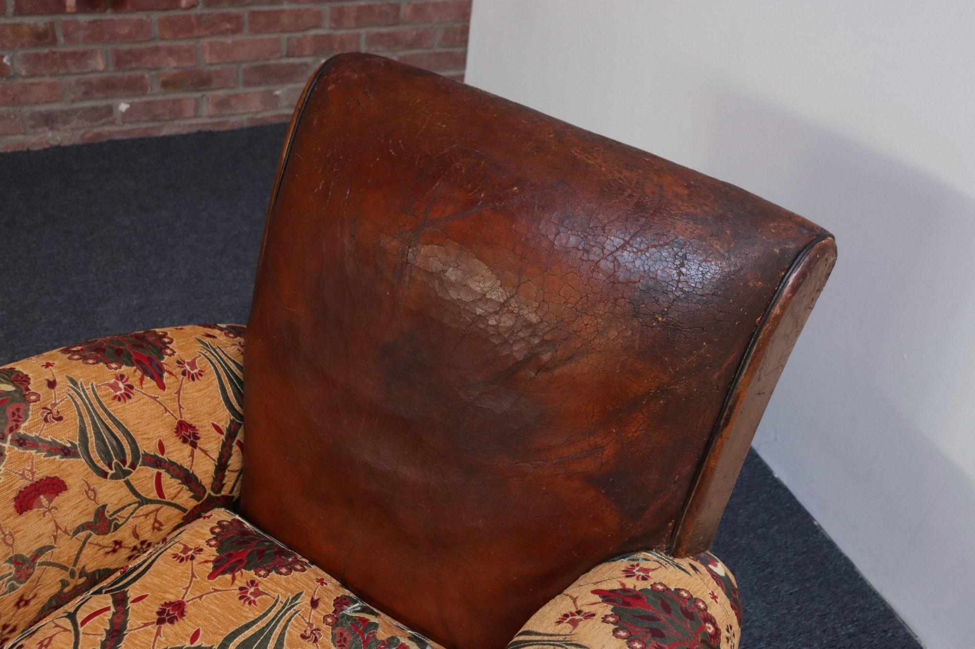 French Deco Club Chair in Leather and Anatolian Turkish Kilim Upholstery For Sale 4
