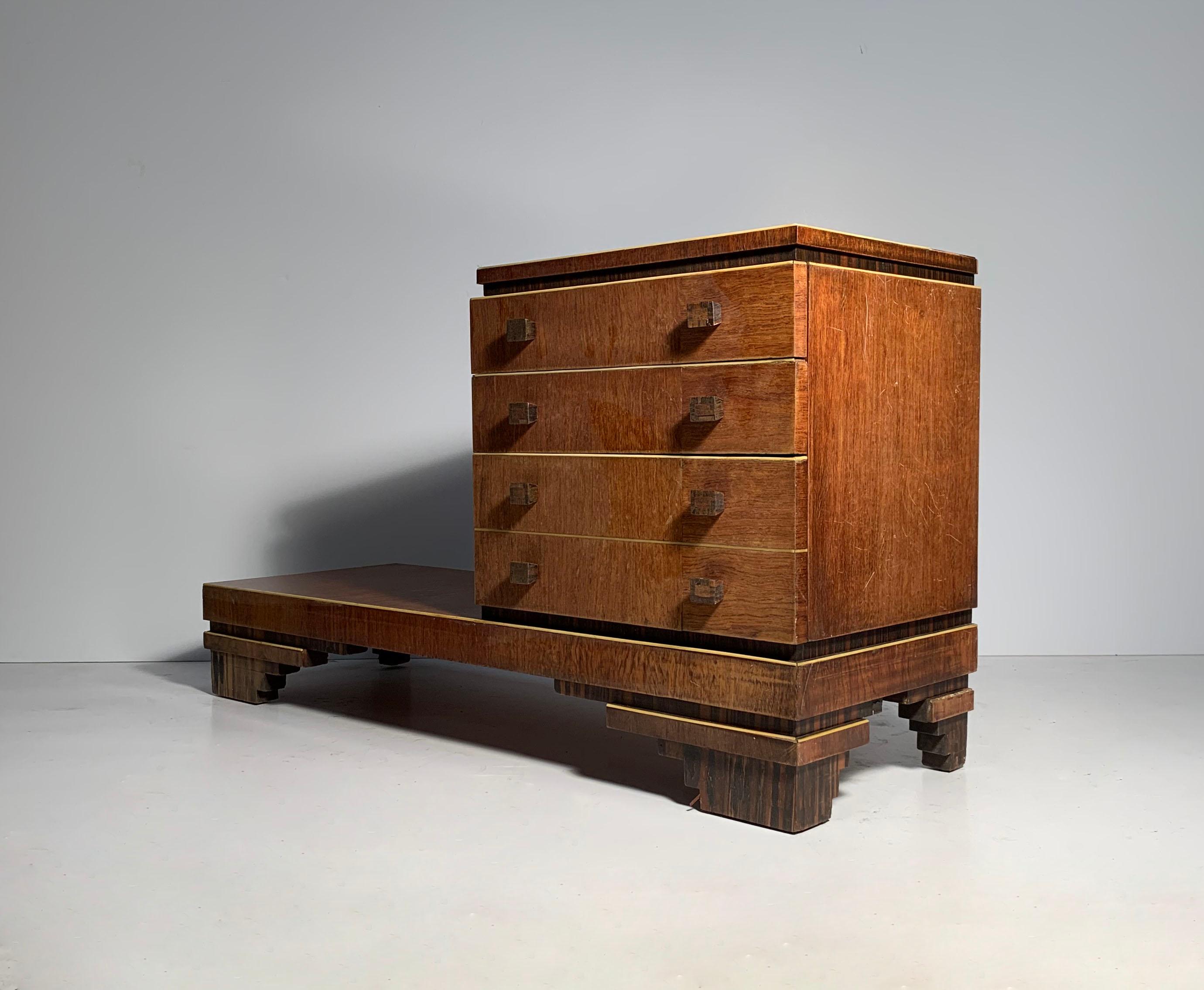 French Deco Exotic Wood Vanity Mirror Chest of Drawers manner of Paul Frankl In Good Condition For Sale In Chicago, IL