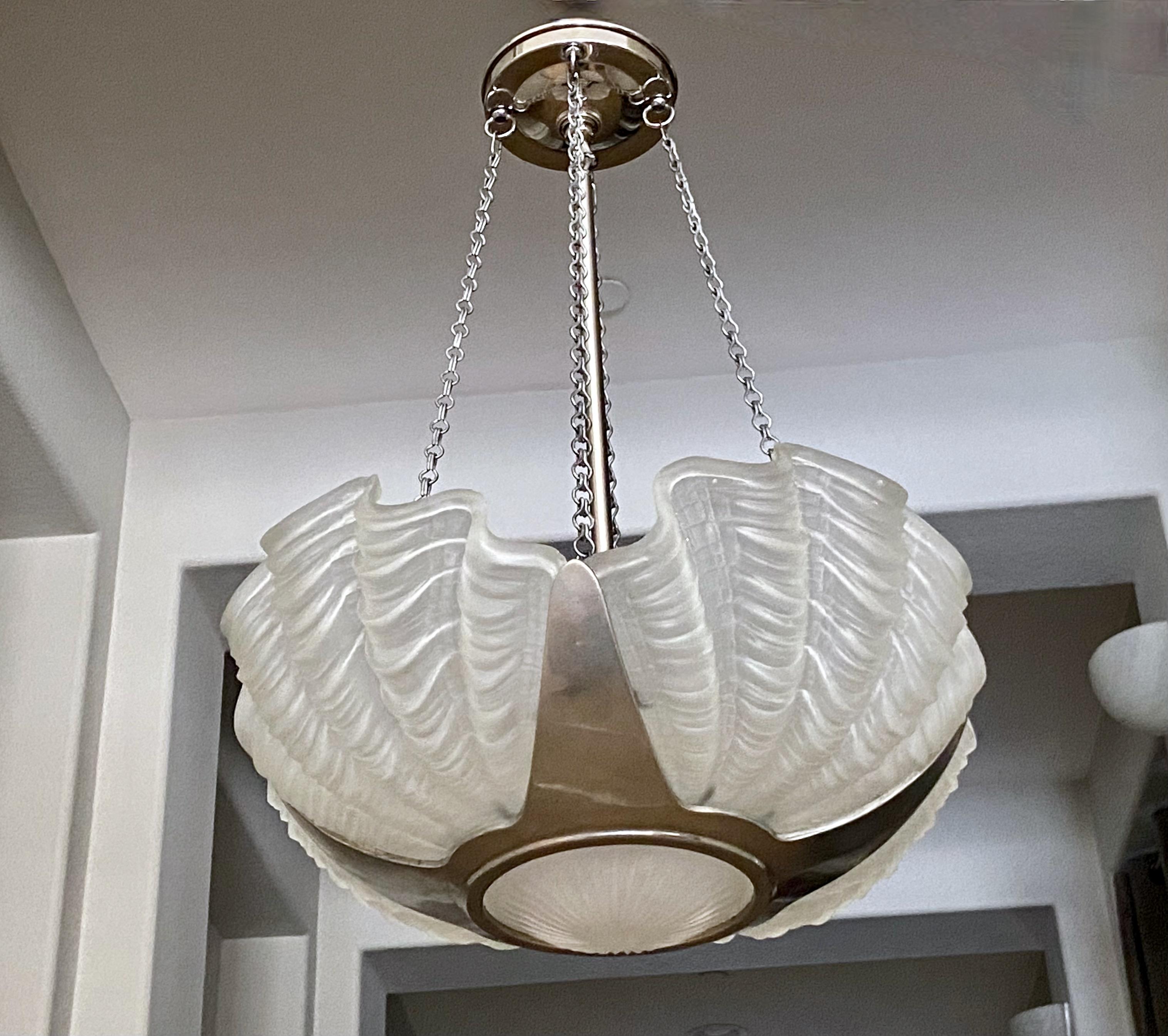 American French Deco Frosted Glass Clamshell Chandelier Pendant Light