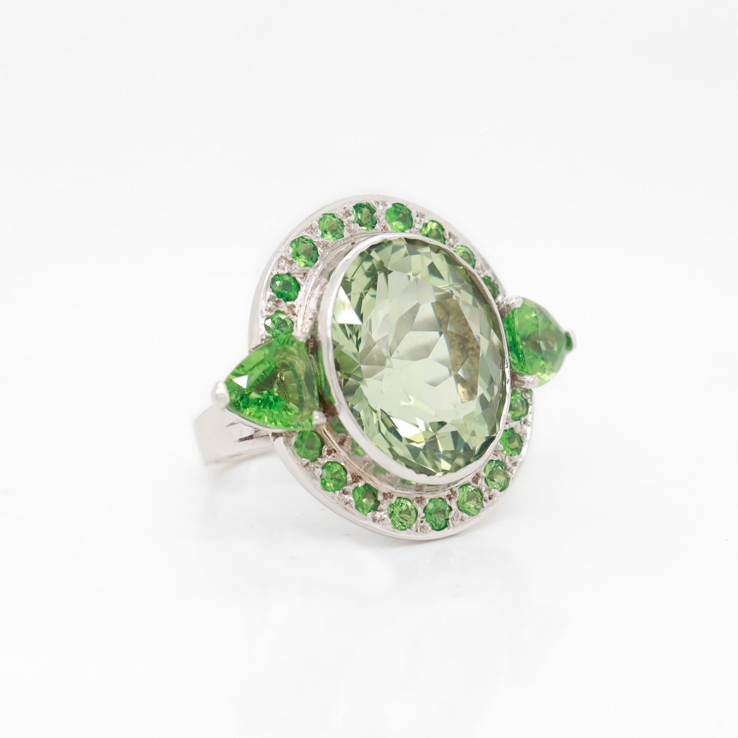 Oval Cut French Deco Style 18K White Gold Green Beryl & Tsavorite Garnet Cocktail Ring For Sale