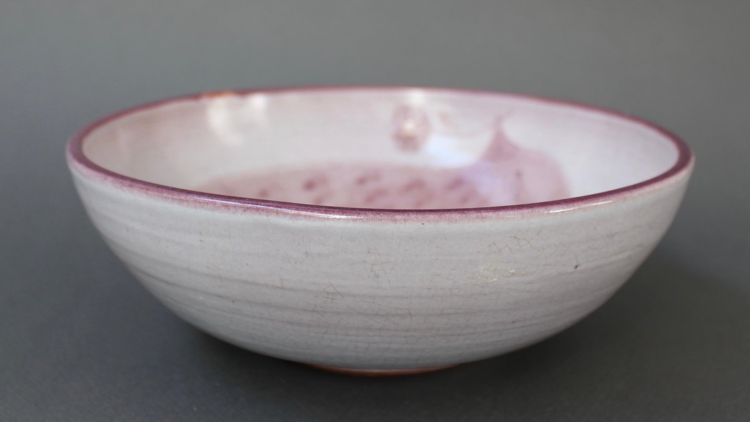 French Decorative Ceramic Bowl with Bird Motif by the Frères Cloutiers, c. 1970s For Sale 8