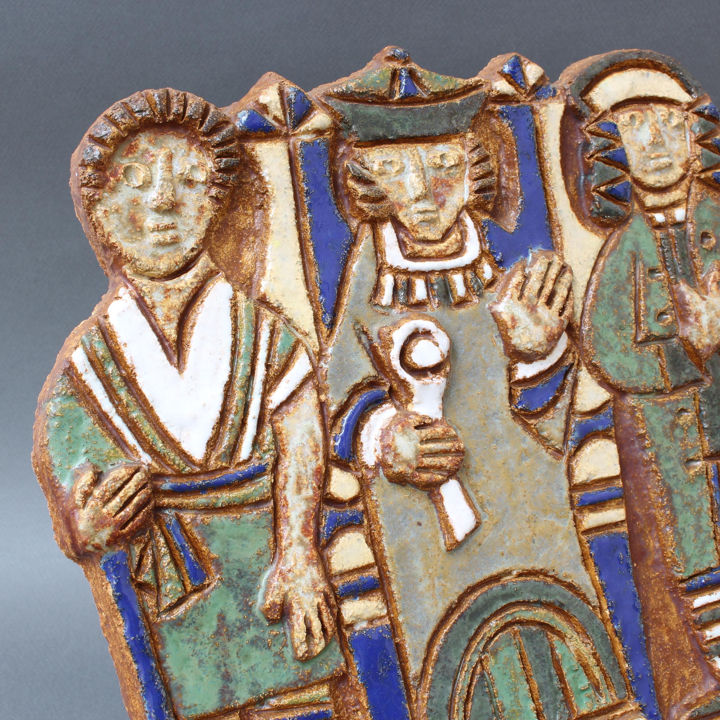 French Decorative Ceramic Wall Plaque with Three Figures by Les Argonautes 1960s For Sale 3