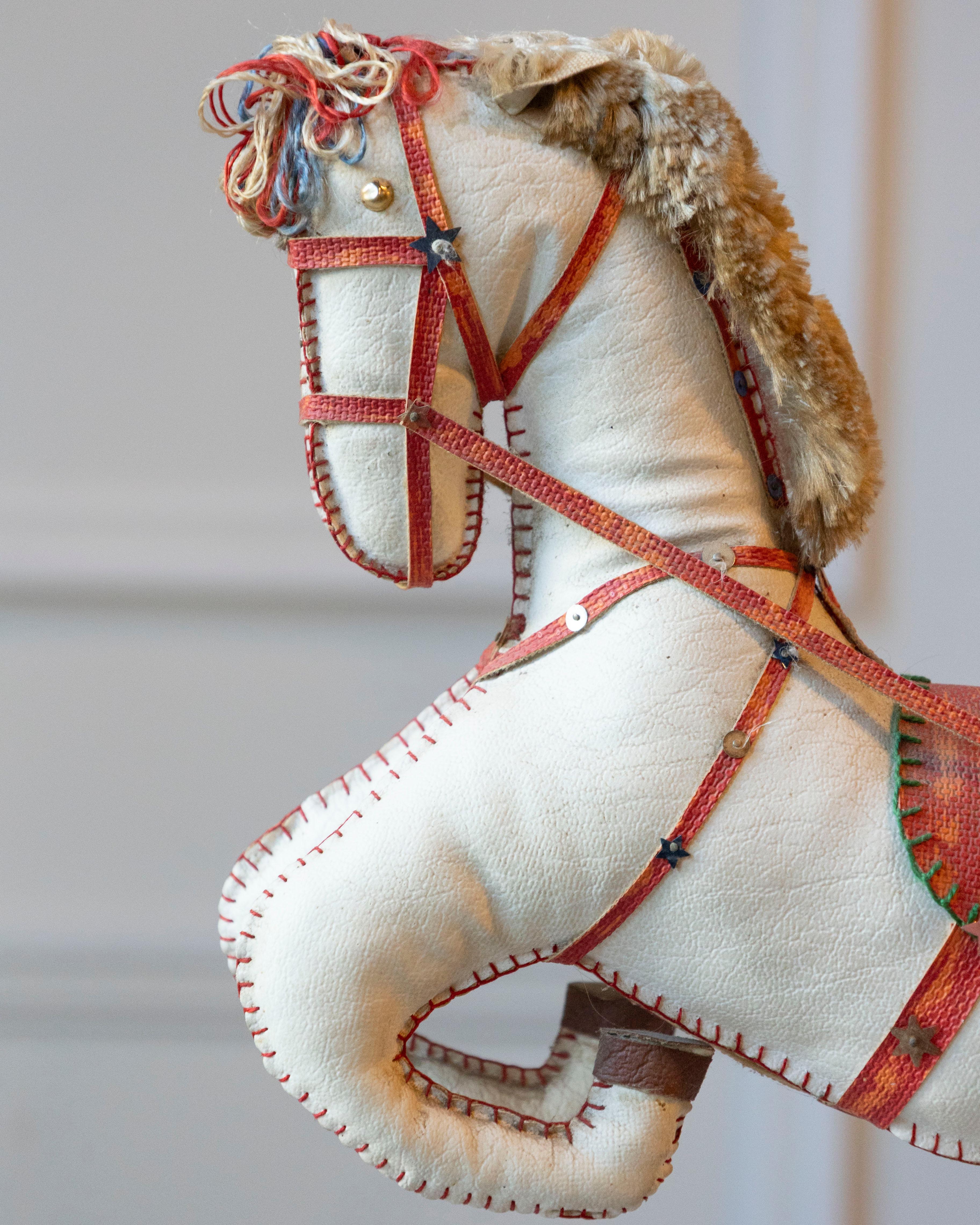 French Decorative Horse in Moleskin with Saddle and Harness, 20th Century For Sale 10