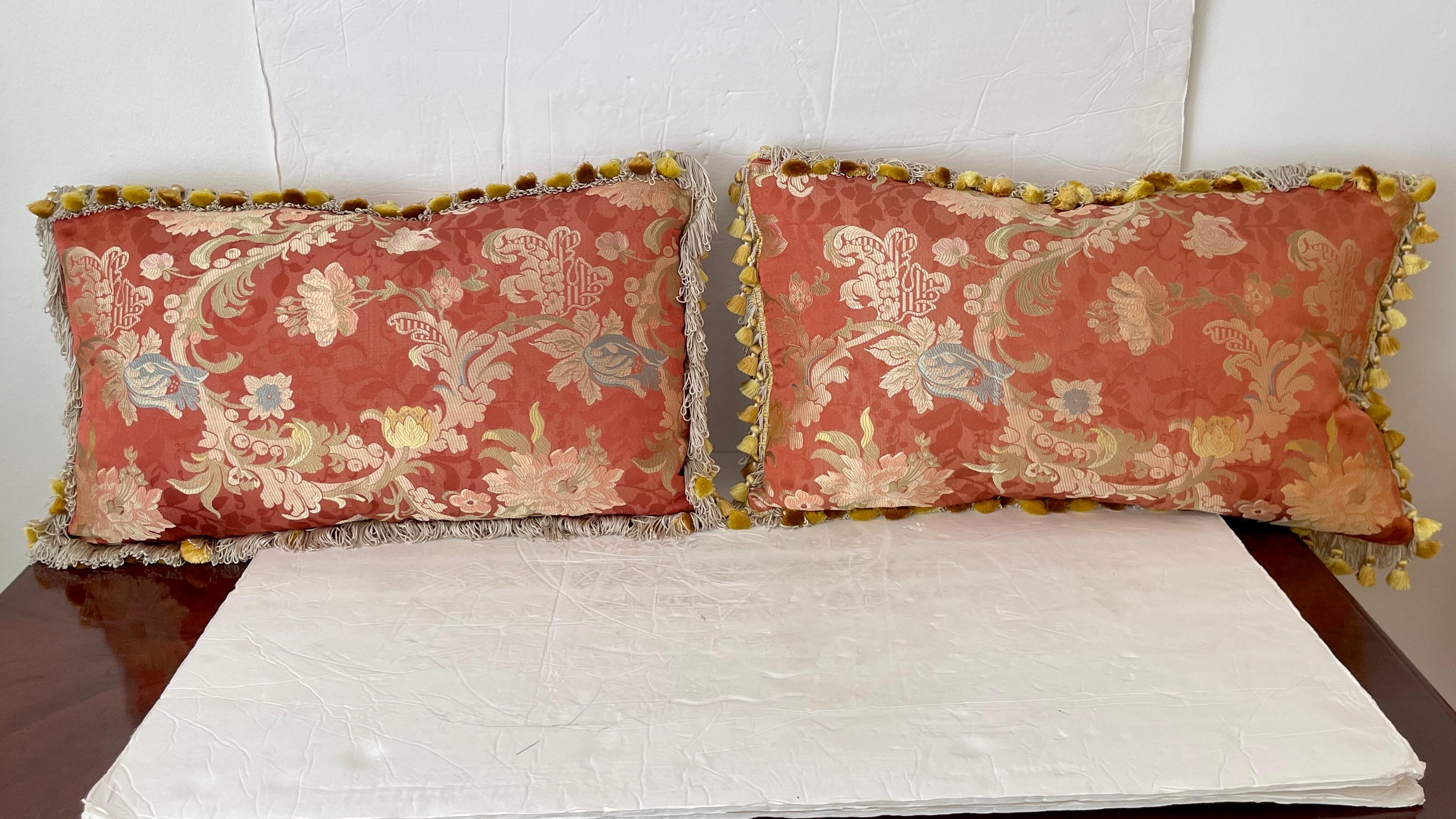 Beautiful pair of French decorative rectangular pillows. Beautiful colors and embroidery.