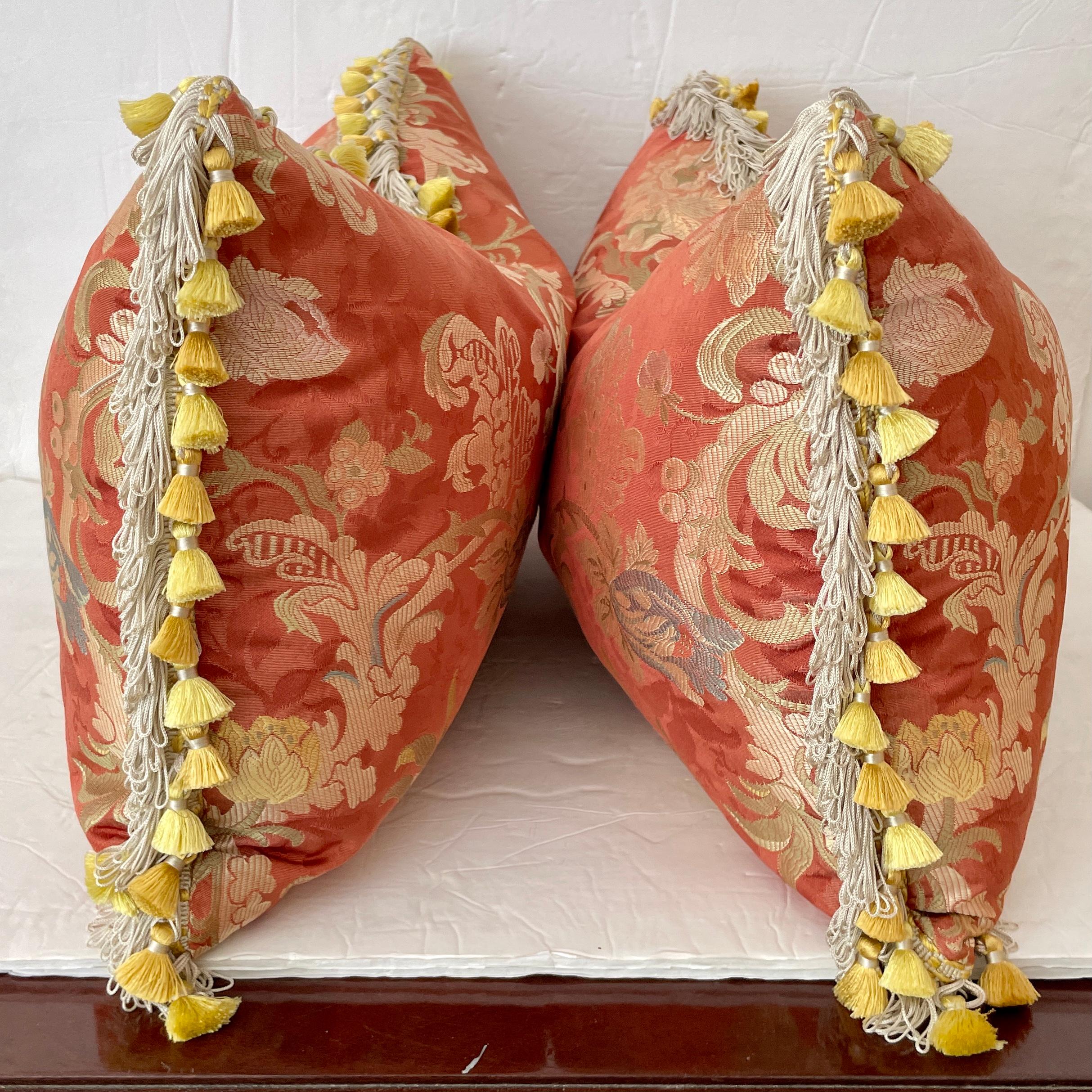 Französische dekorative rechteckige Kissen, ein Paar (Sonstiges) im Angebot