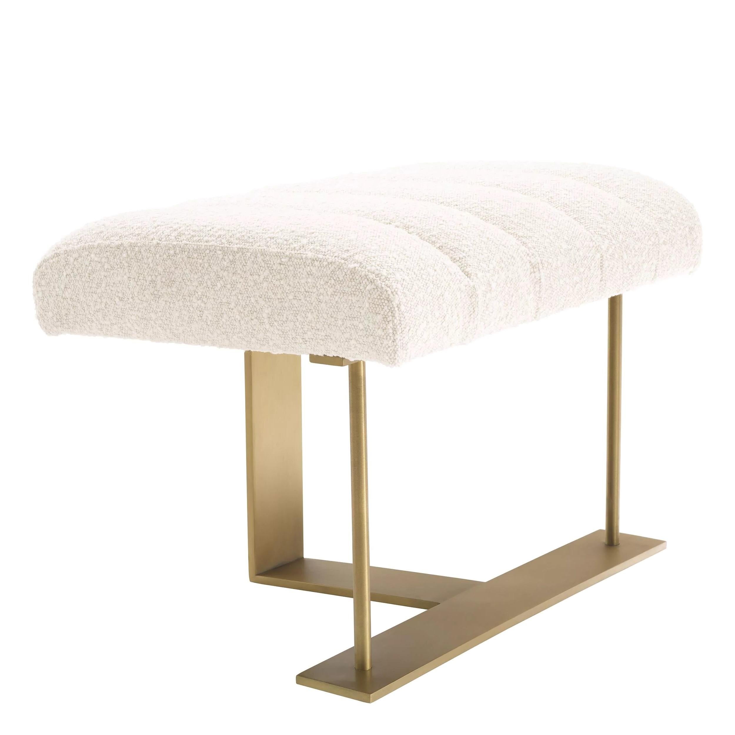 Bouclé Fabric and Brass Stool In New Condition For Sale In Tourcoing, FR