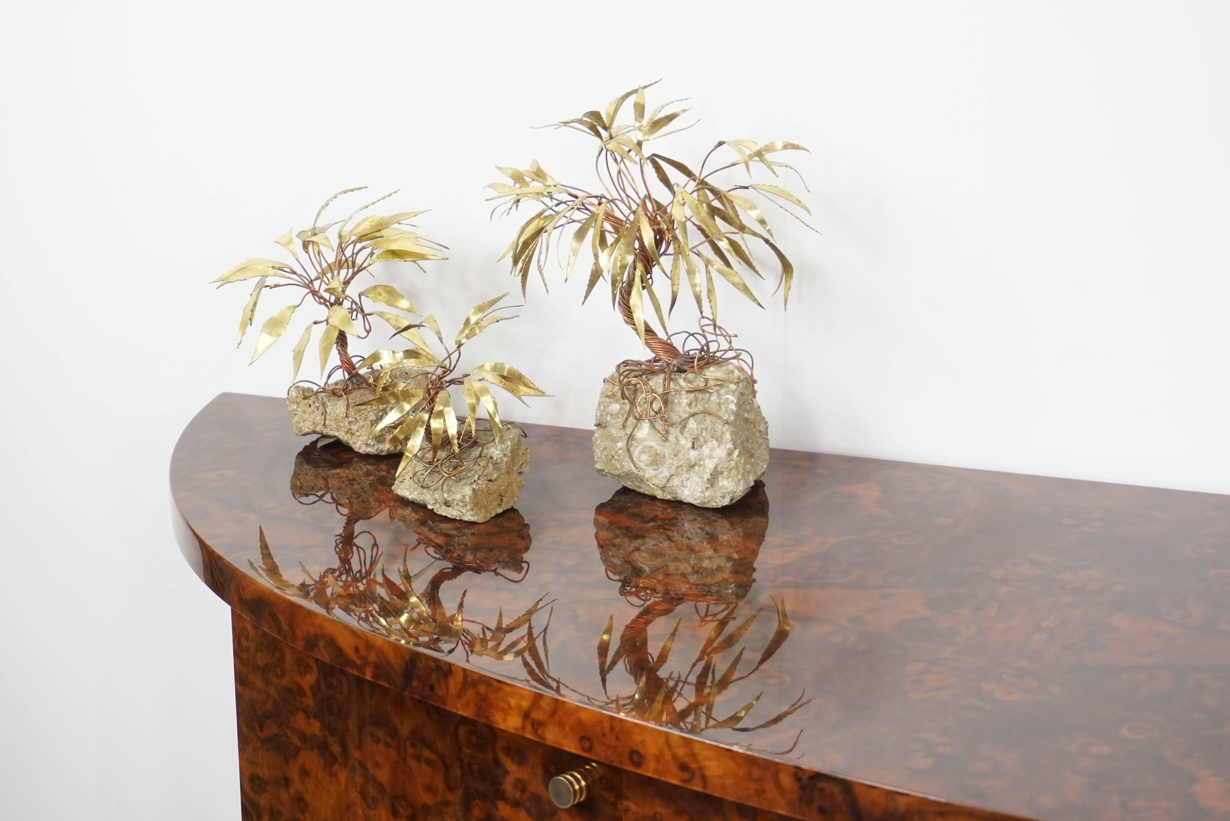 French Design and Art Deco Style Burl Wood and Brass Curved Sideboard 13