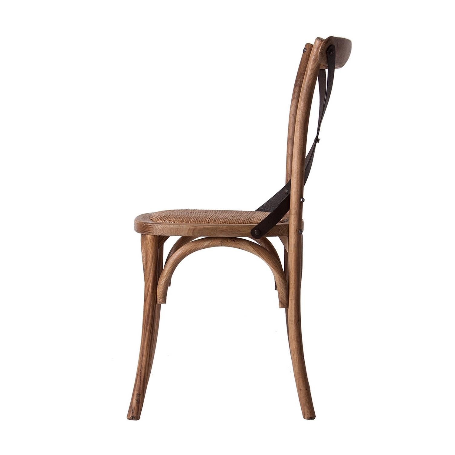 Elegant chair, at the manner of the old French bistrots, with patina oak wooden structure, comfy wicker seat, combining quality, robustness and class. Comfortable and ergonomic, aerial and design.