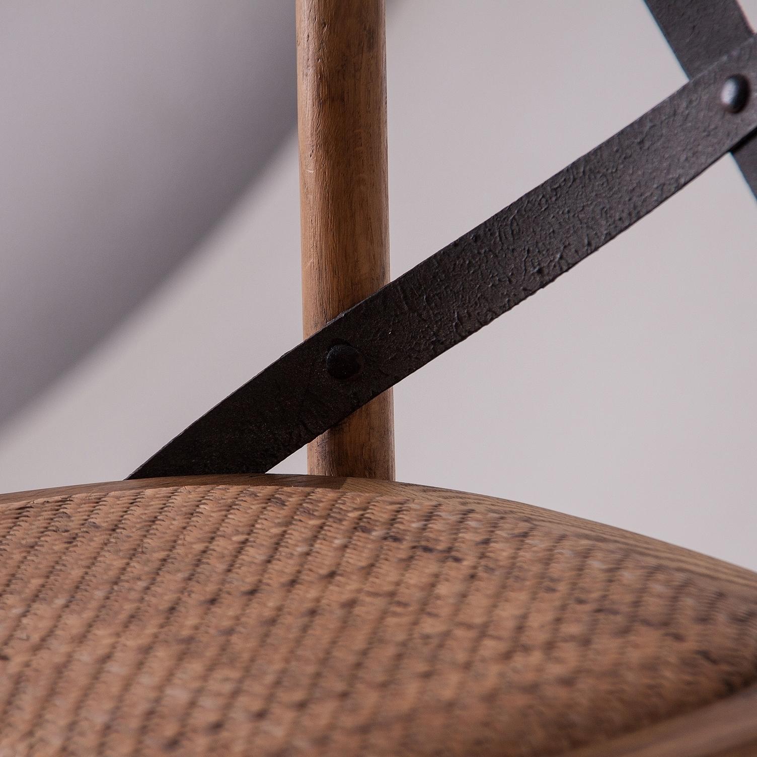 Chaise en bois de chêne et osier de style bistro parisien et de design français Neuf - En vente à Tourcoing, FR