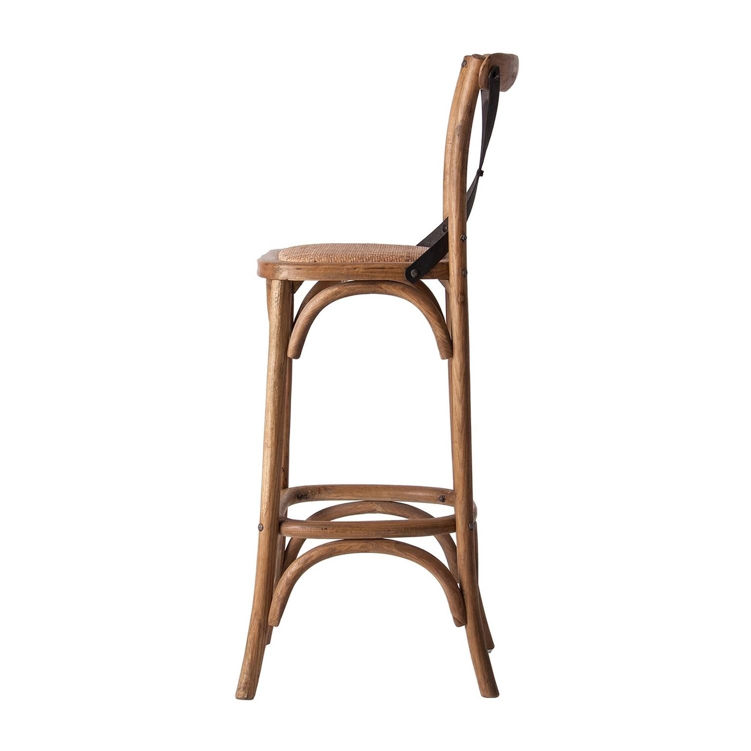 Elegant bar stool, at the manner of the old French bistros, with patina wooden structure and comfy wicker seat, combining quality, robustness and class. Comfortable and ergonomic, aerial and design.