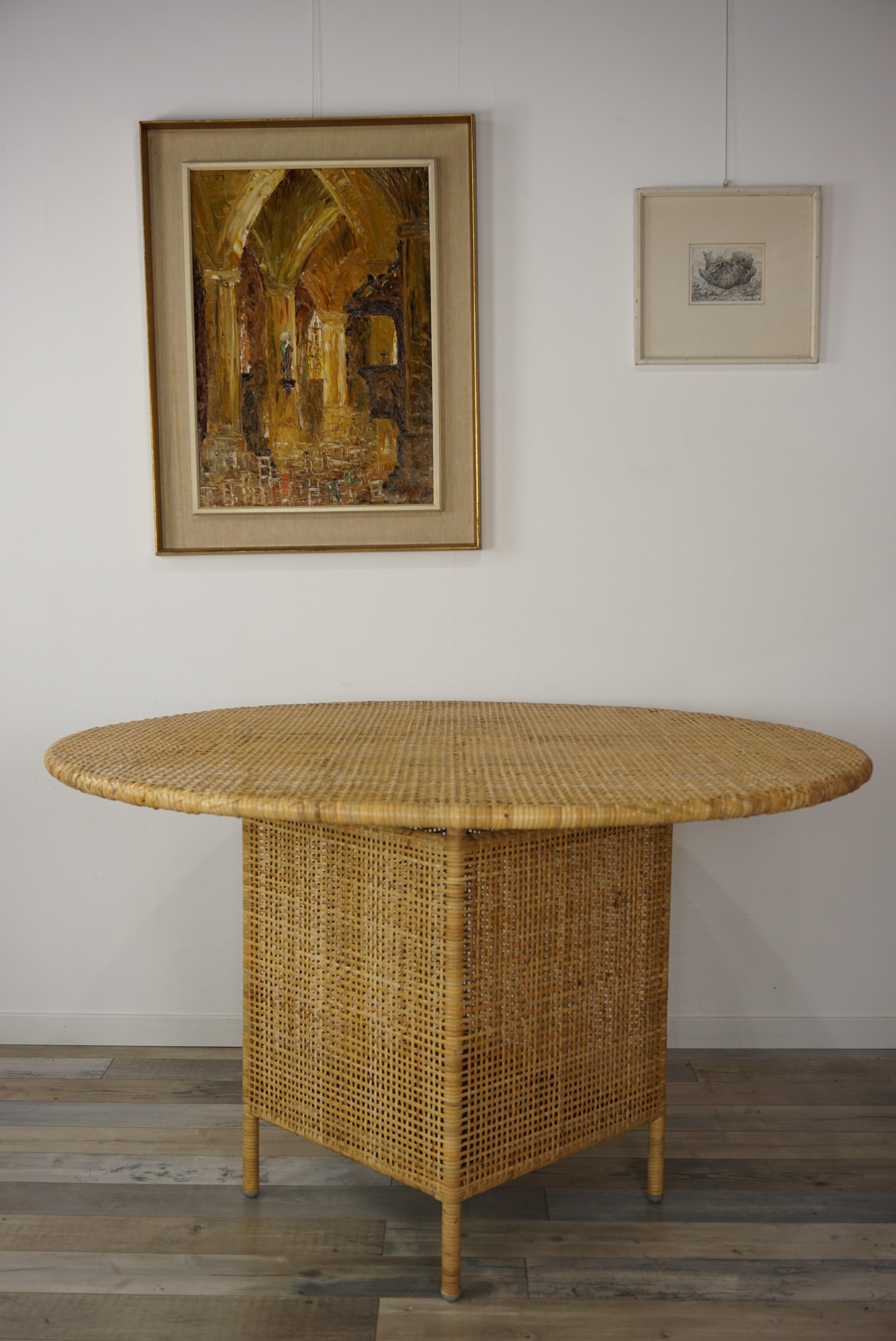 French Design Braided Rattan Round Dining Table 1