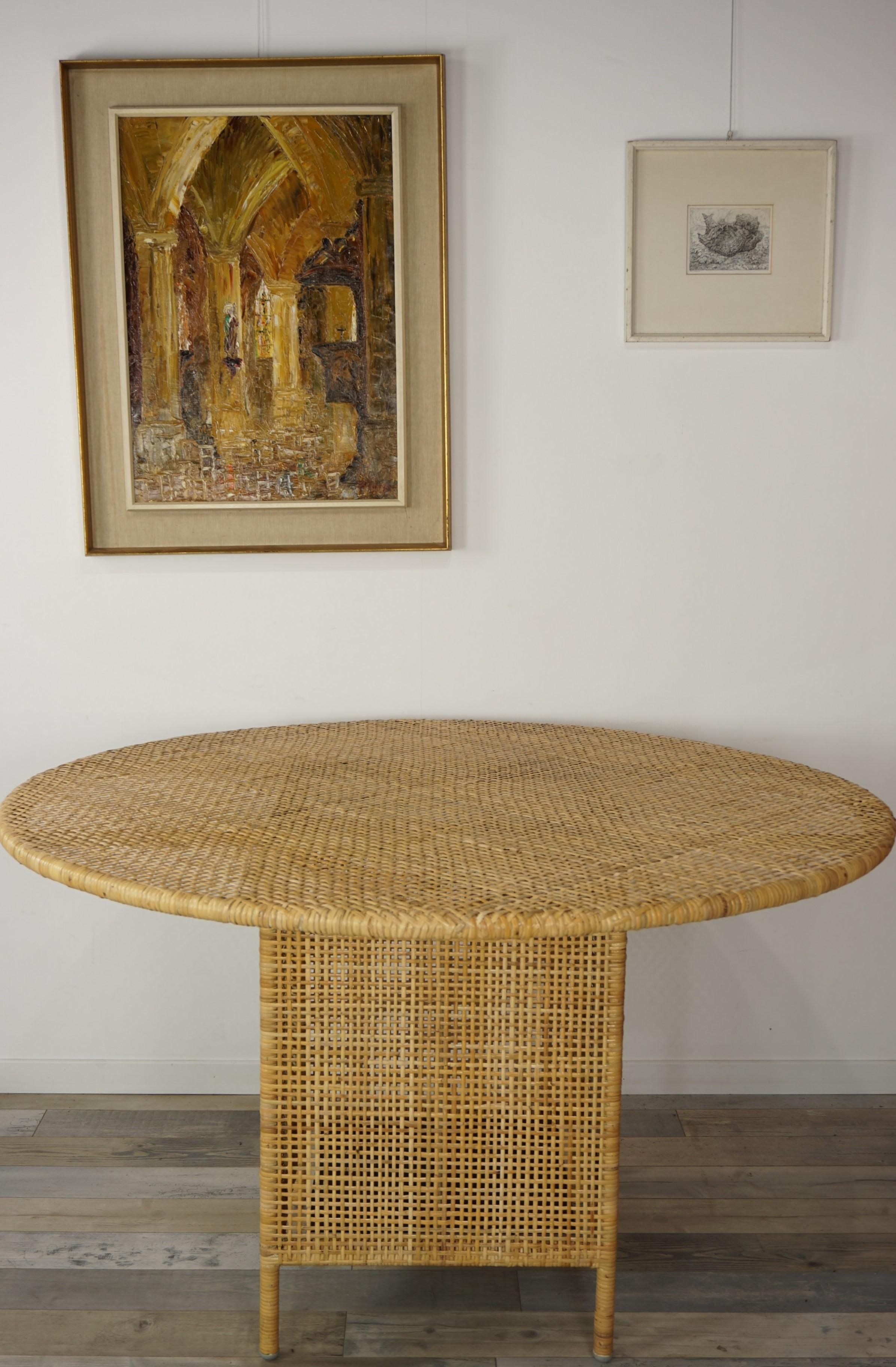 Contemporary French Design Braided Rattan Round Dining Table