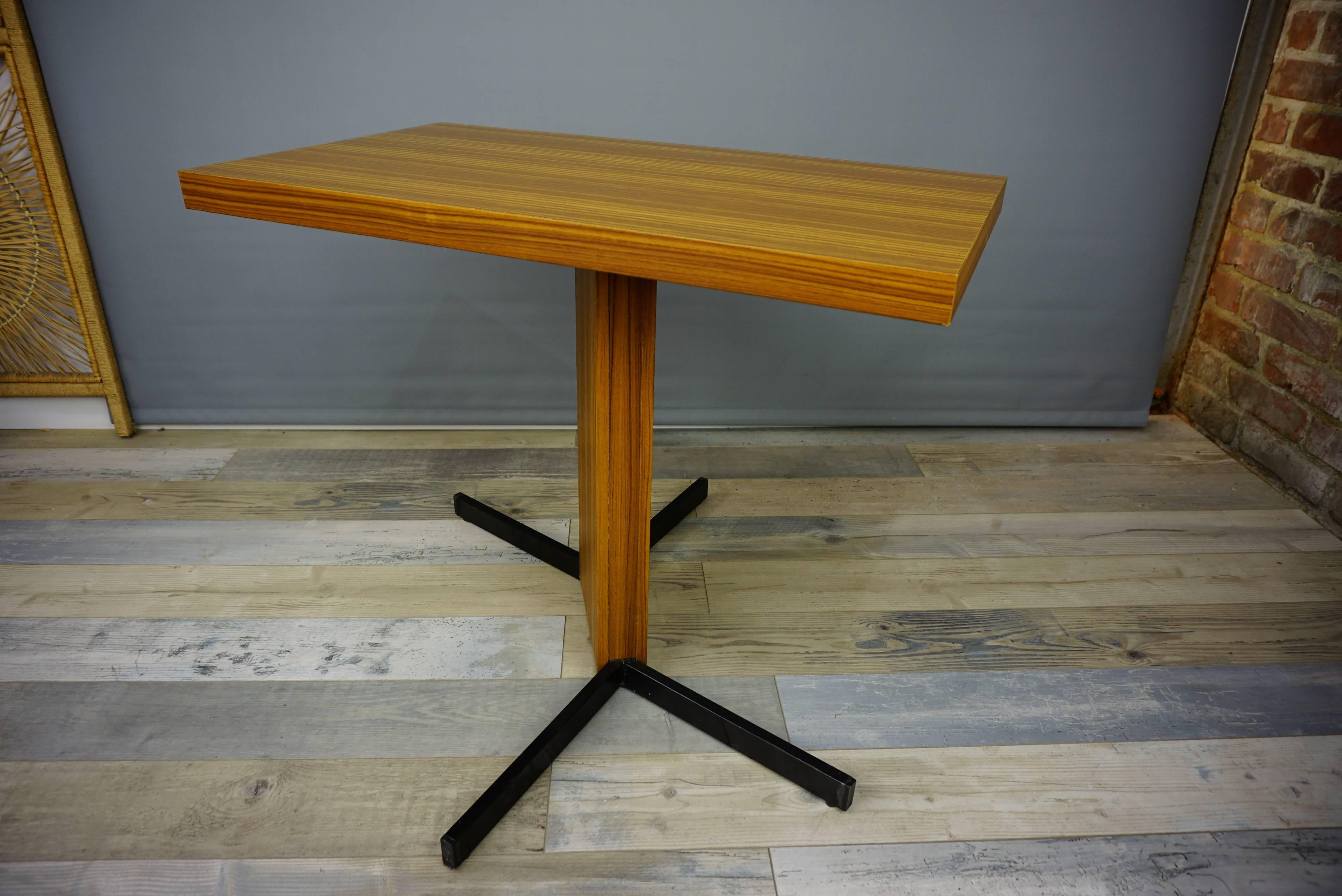 Mid-20th Century French Design by Pierre Guariche Swivel Table, TV Model for Meurop For Sale